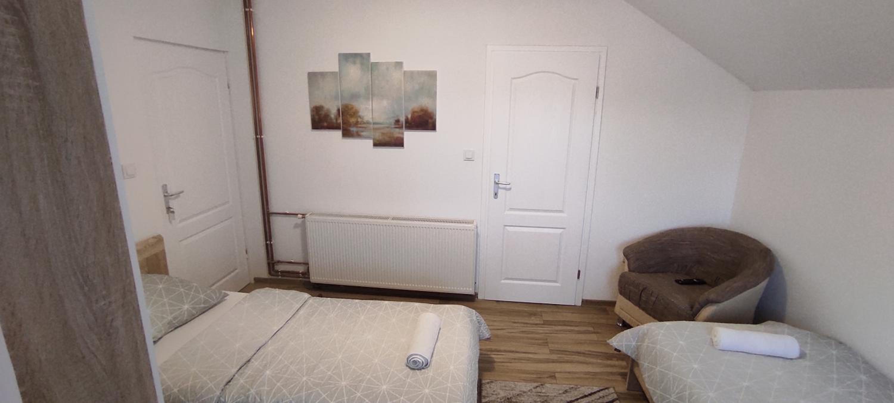 Two-Bedroom Apartment - Photo 8