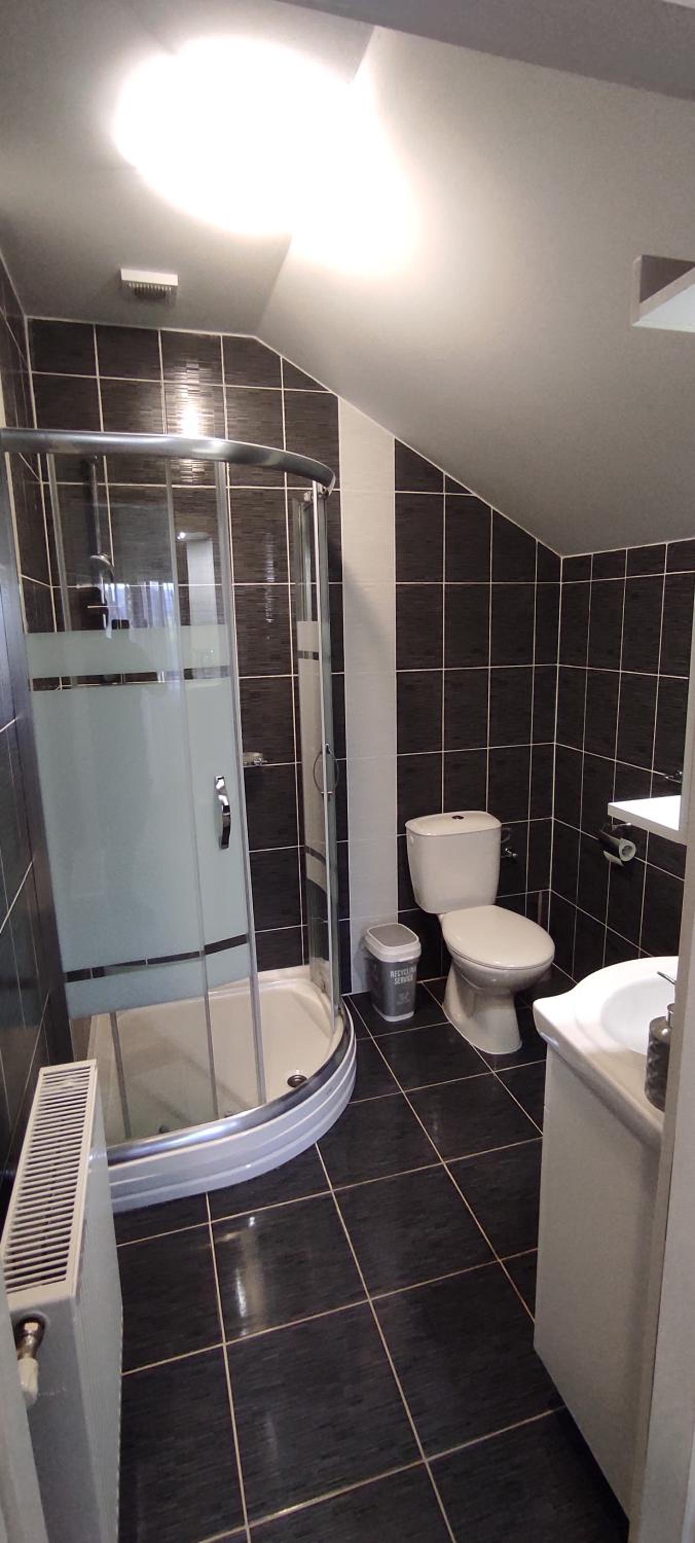 Two-Bedroom Apartment - Photo 5