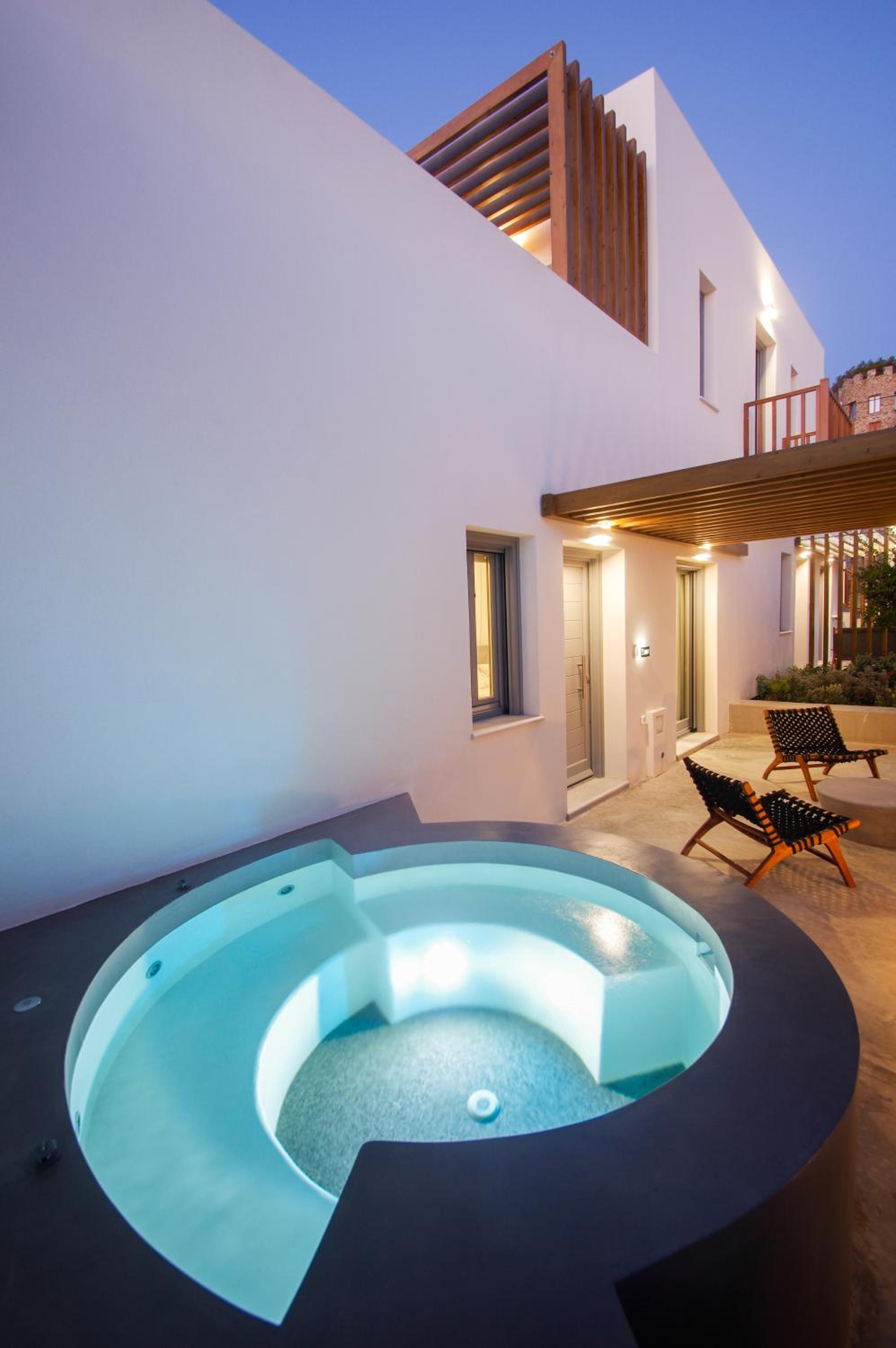 Suite with Garden View - Photo 8
