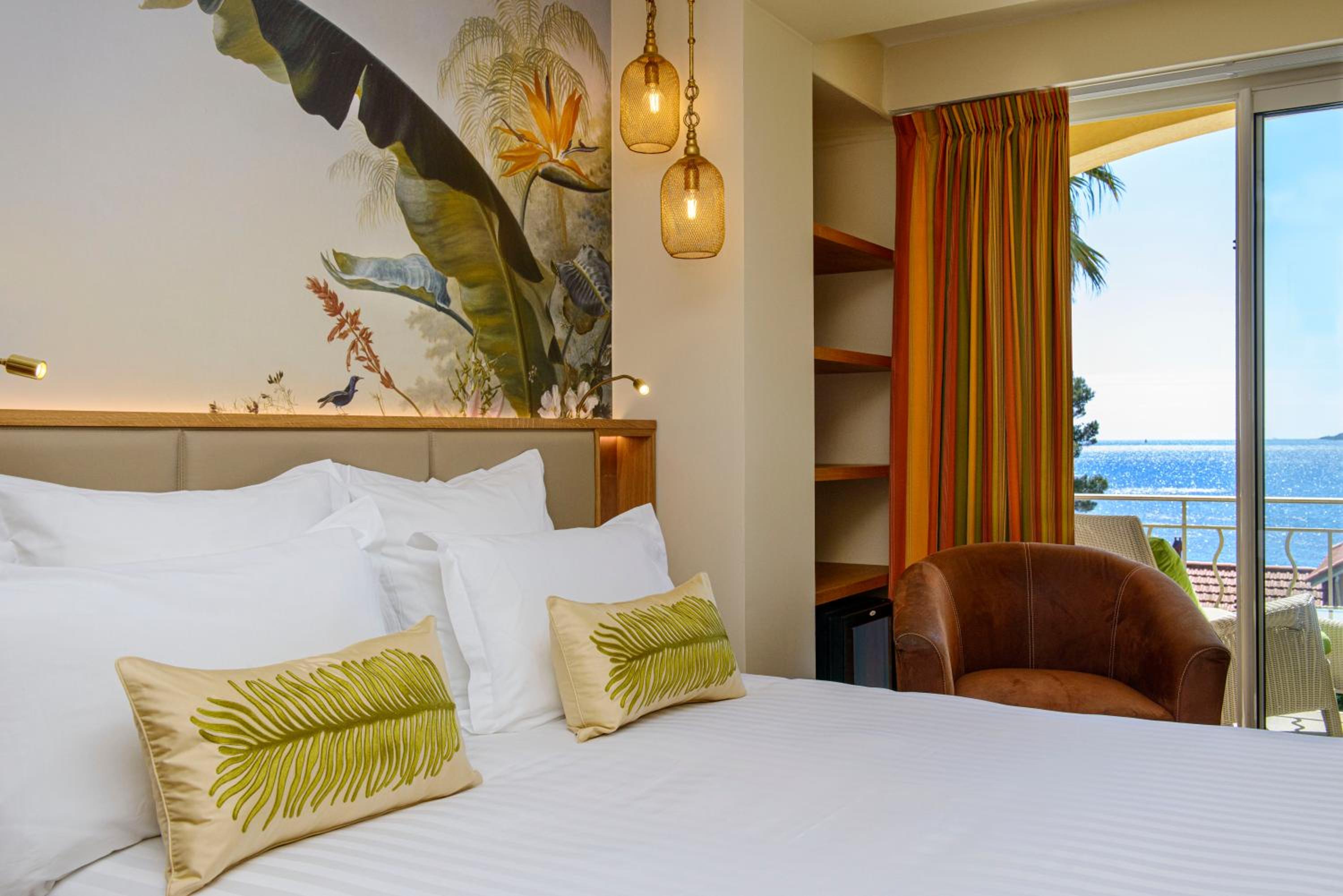 Superior Queen Room with Terrace and Sea View - Photo 5