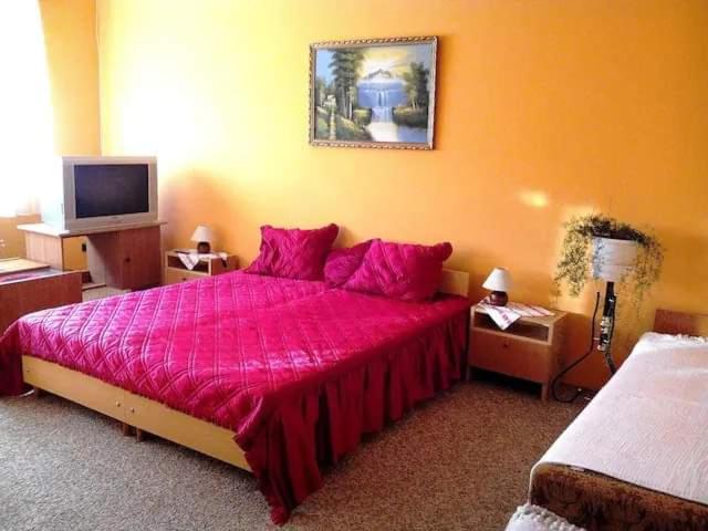 Triple Room With Bathroom photo 1