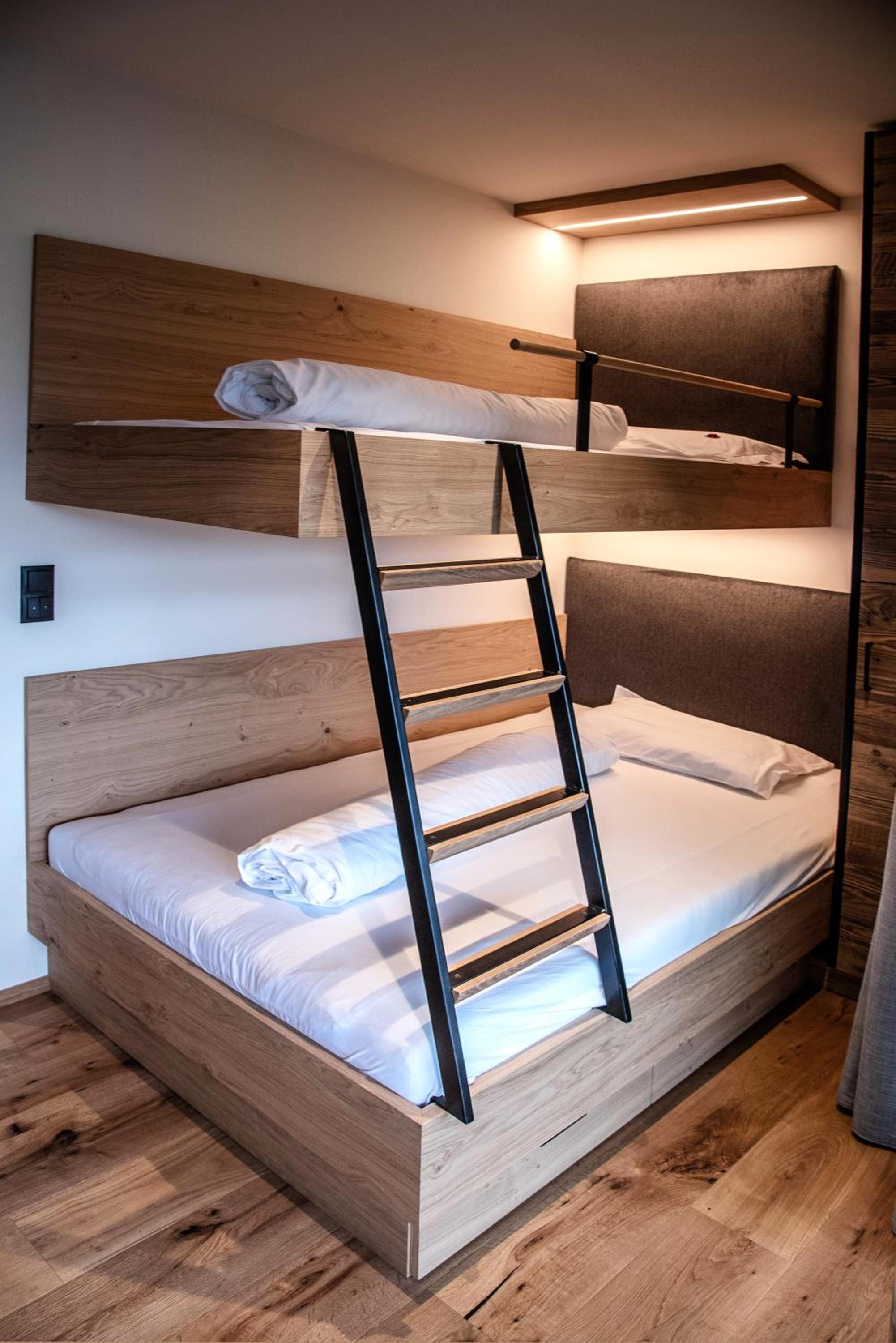 Junior Suite with Mountain View
