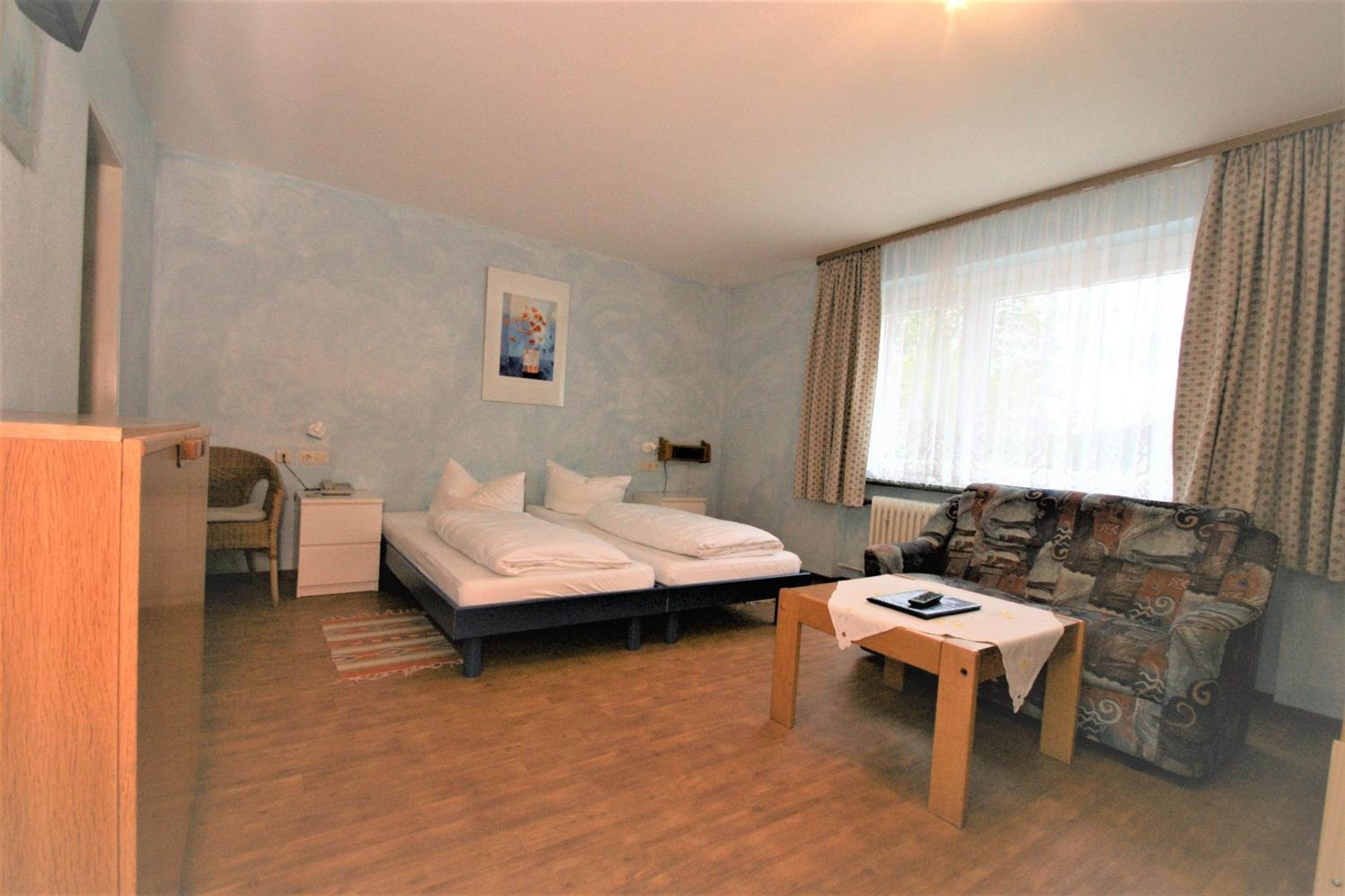 Family Room (2 Adults + 2 Children) photo 2