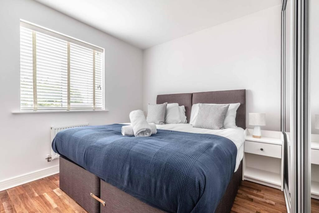 Four-Bedroom House photo 2