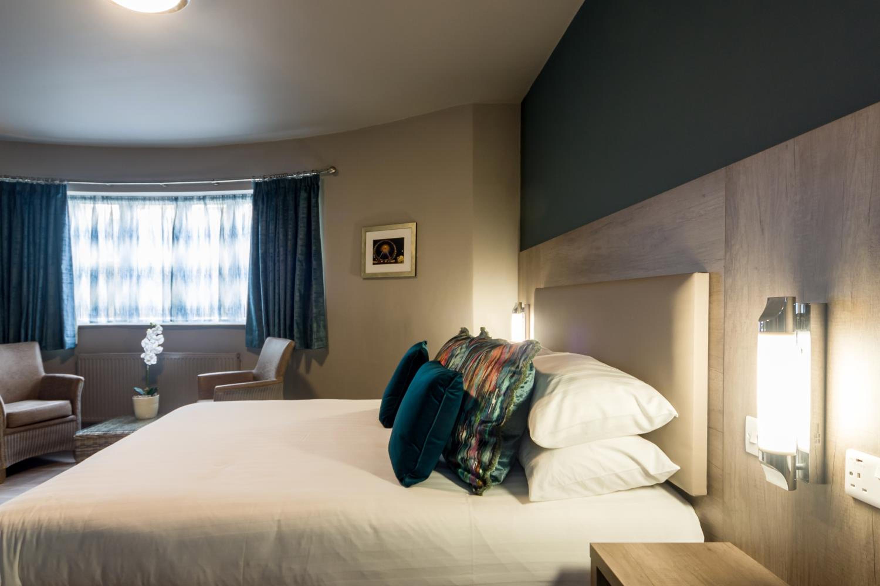 Premier King Room - Photo 1