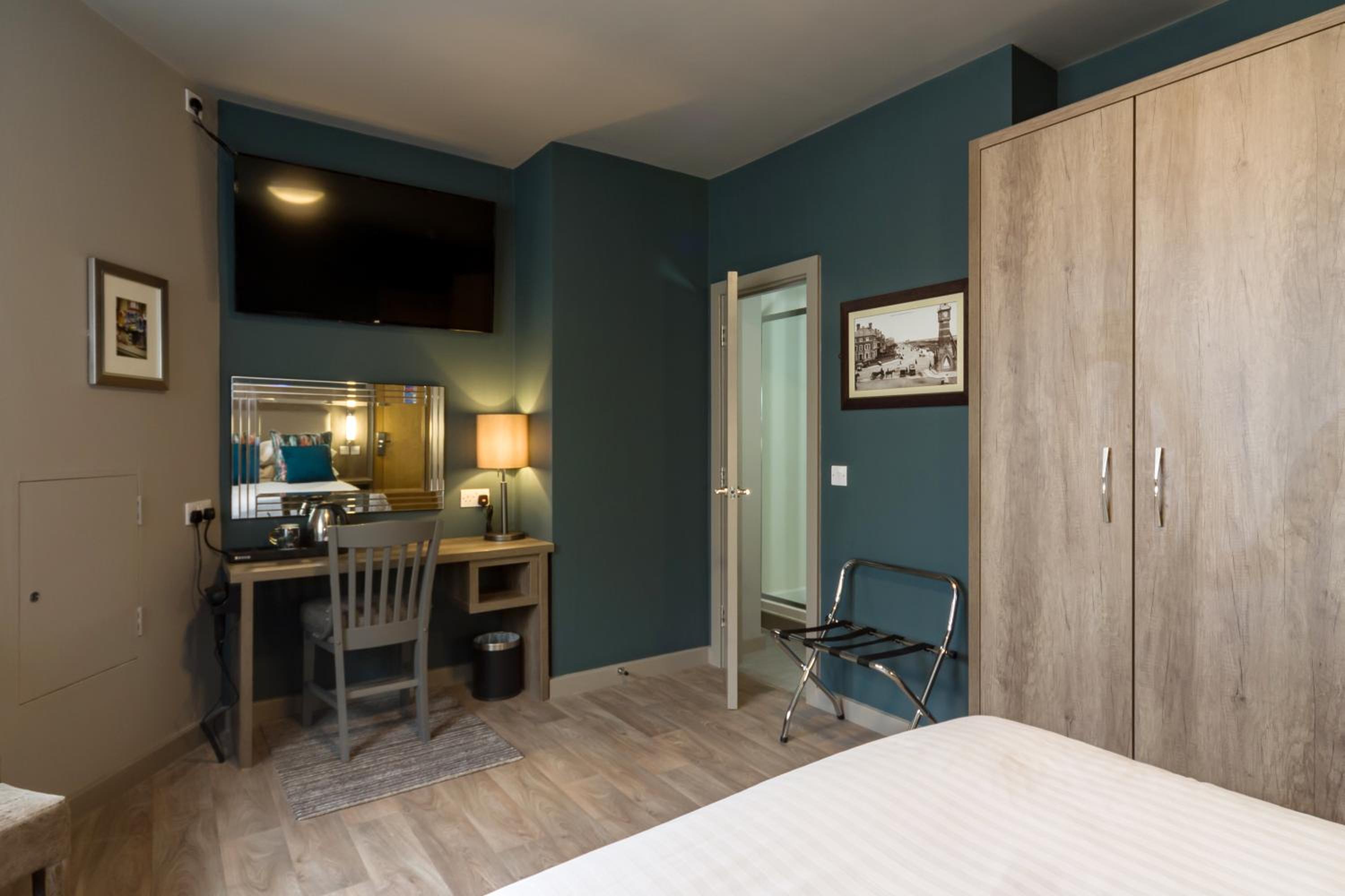 Premier Double Room - Photo 6