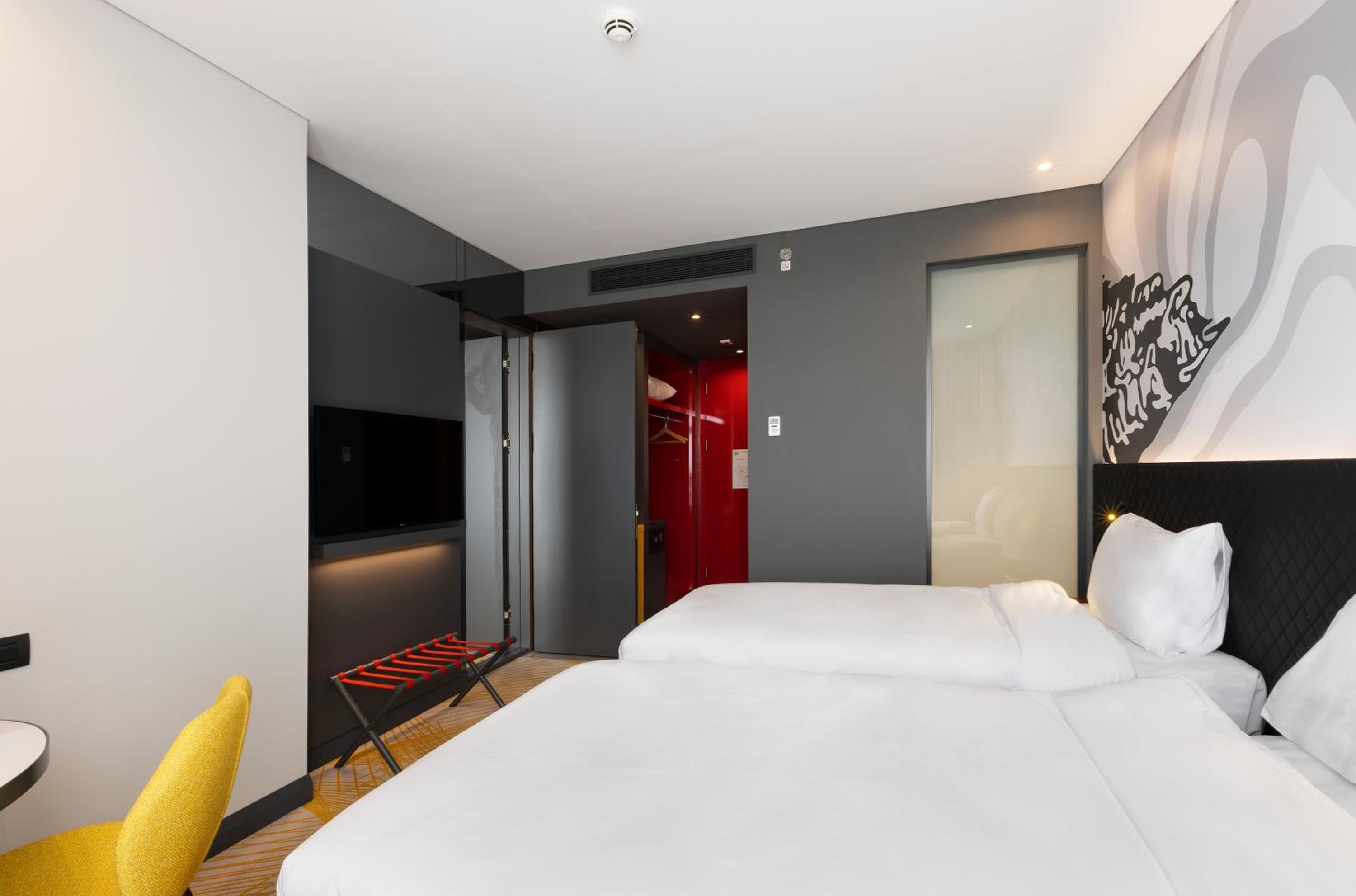 Available room