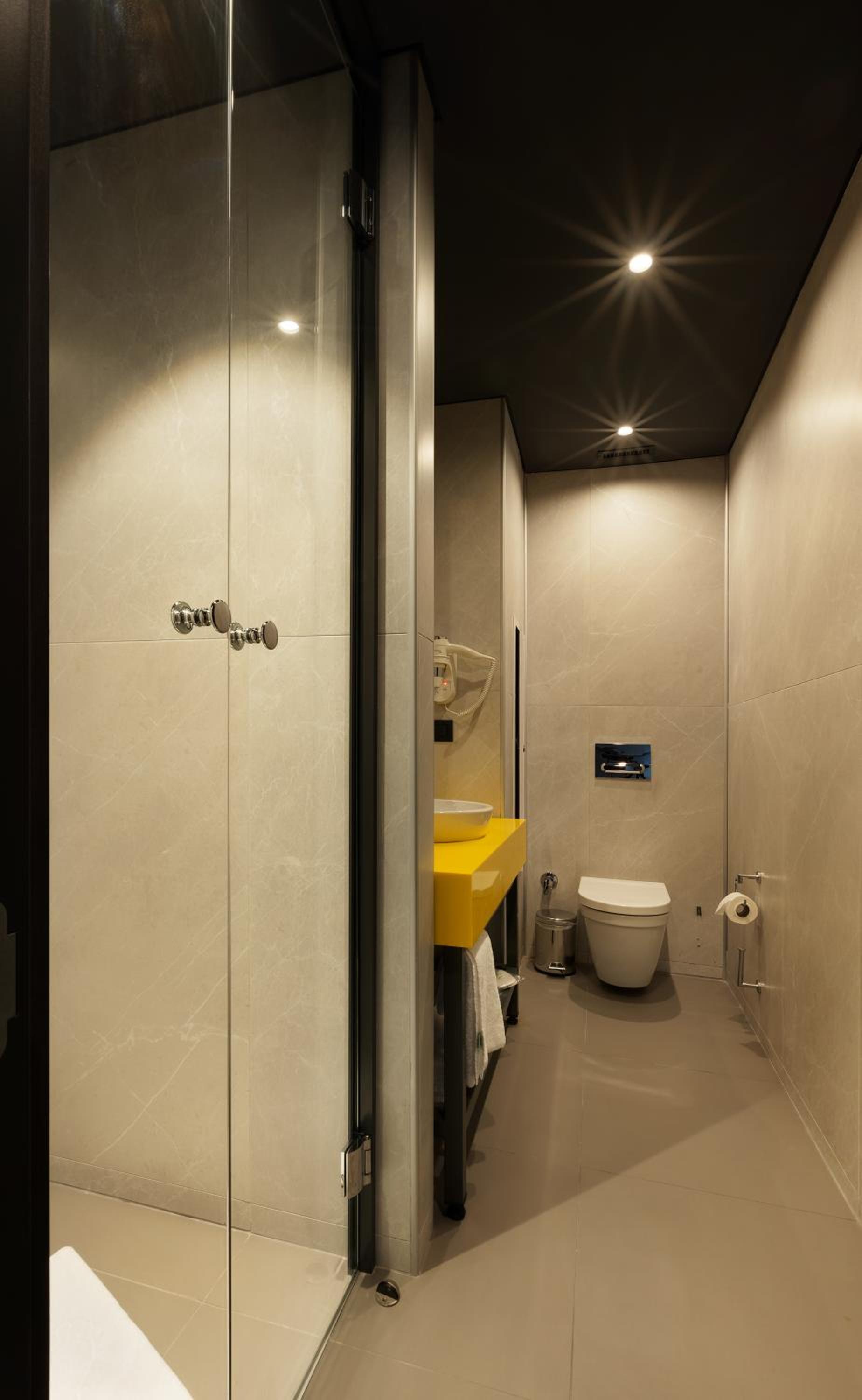 Available room