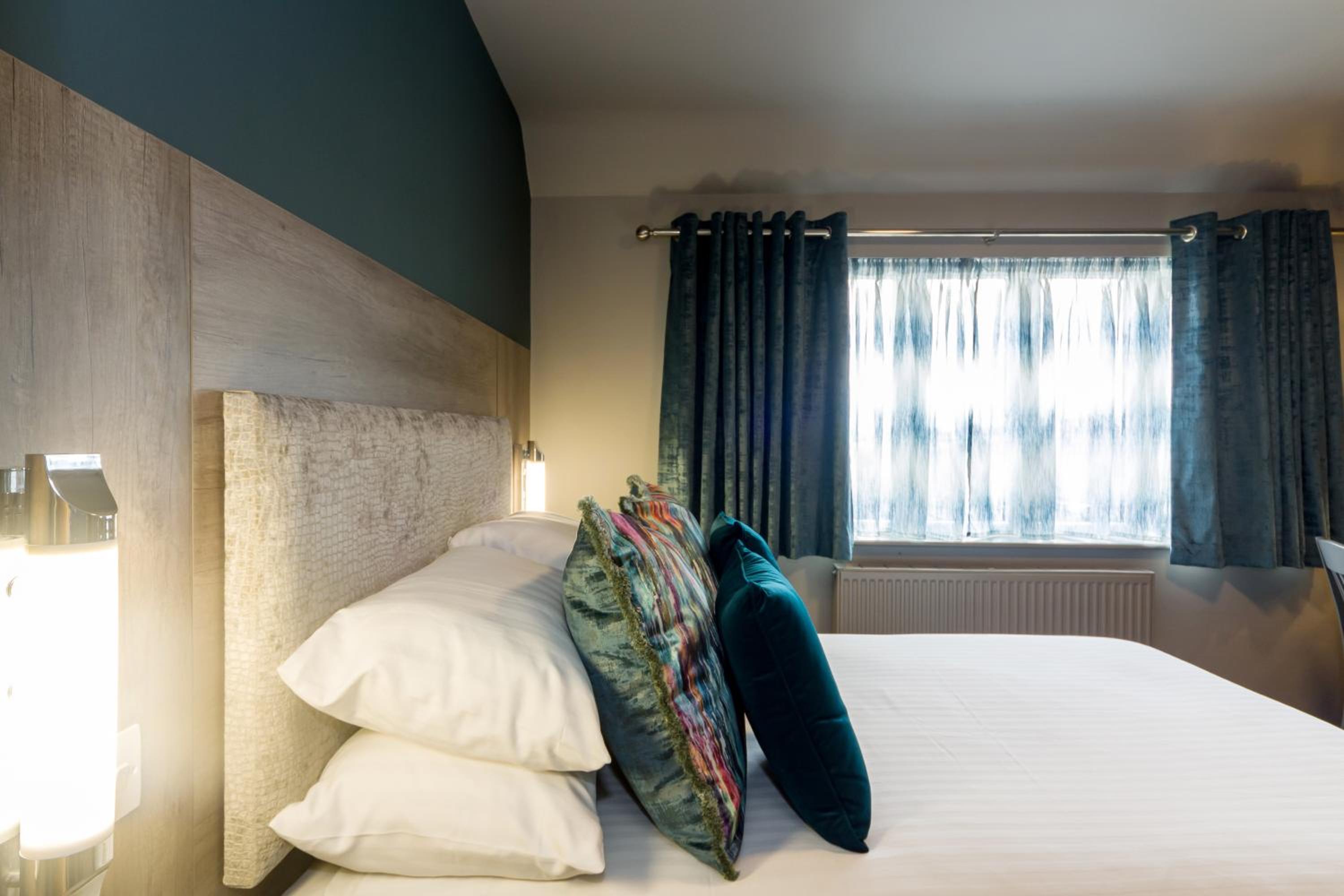 Superior Double Room - Photo 1