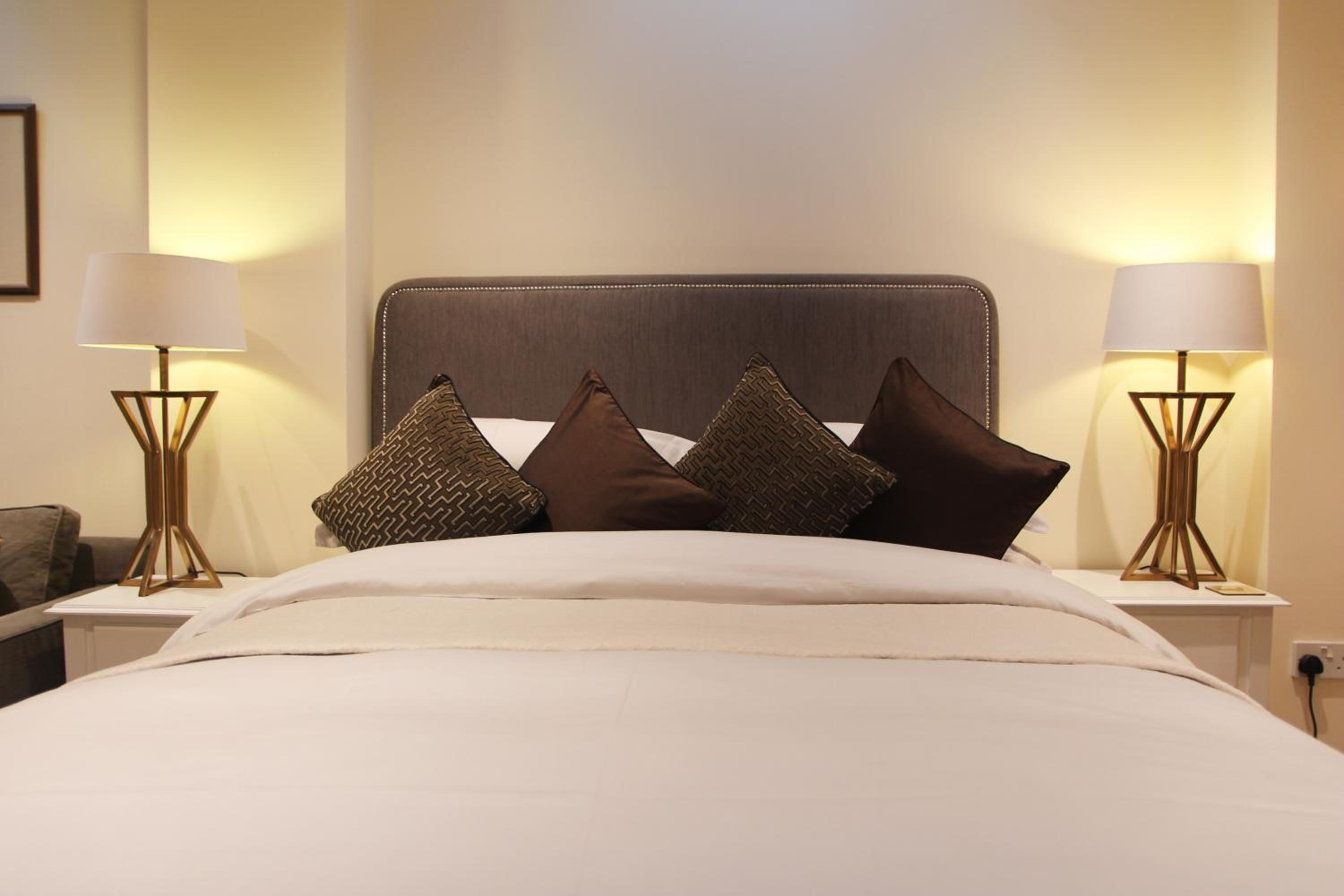 Deluxe Double Room with Bath photo 1