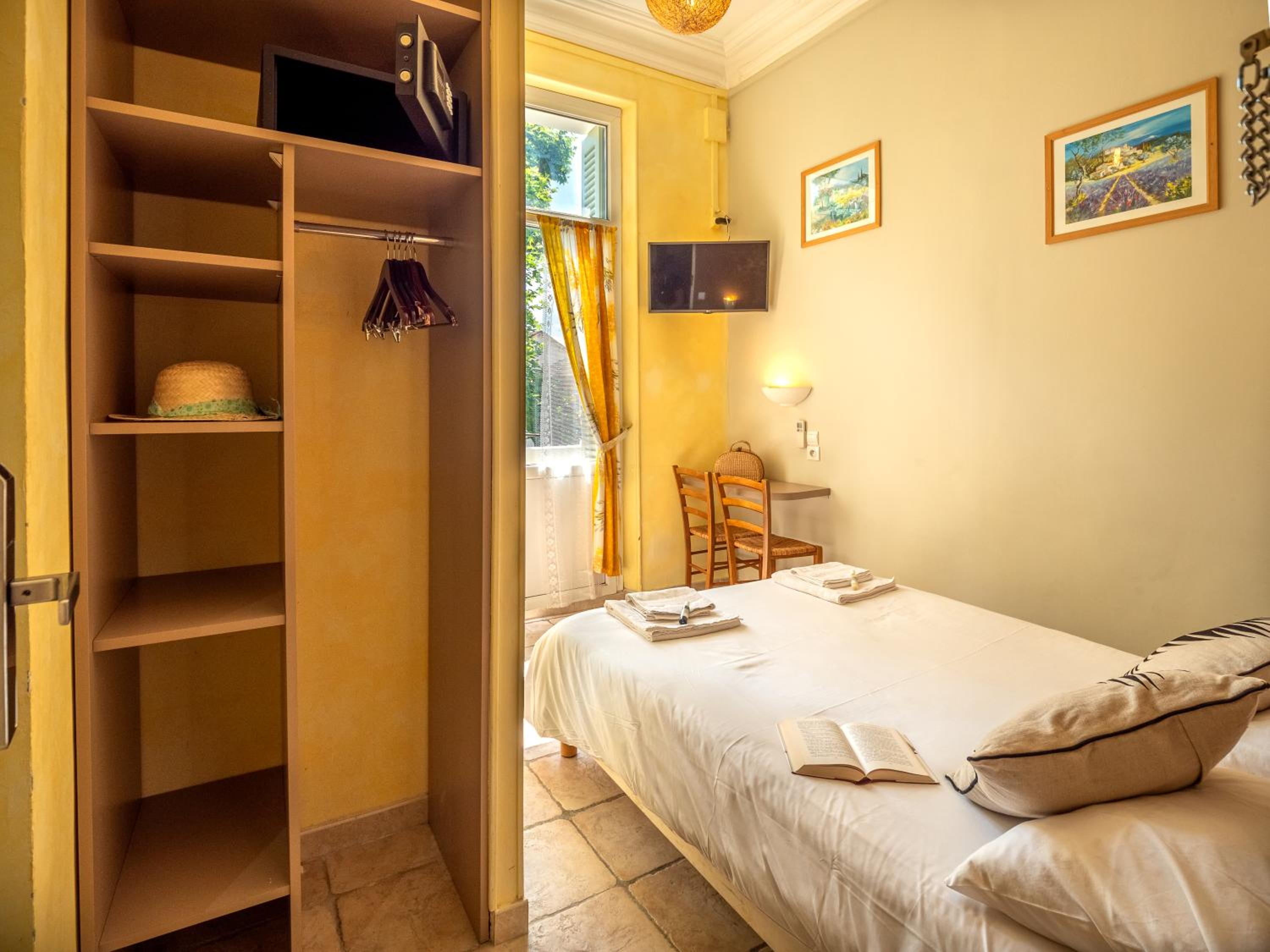 Superior Double Room - Photo 4