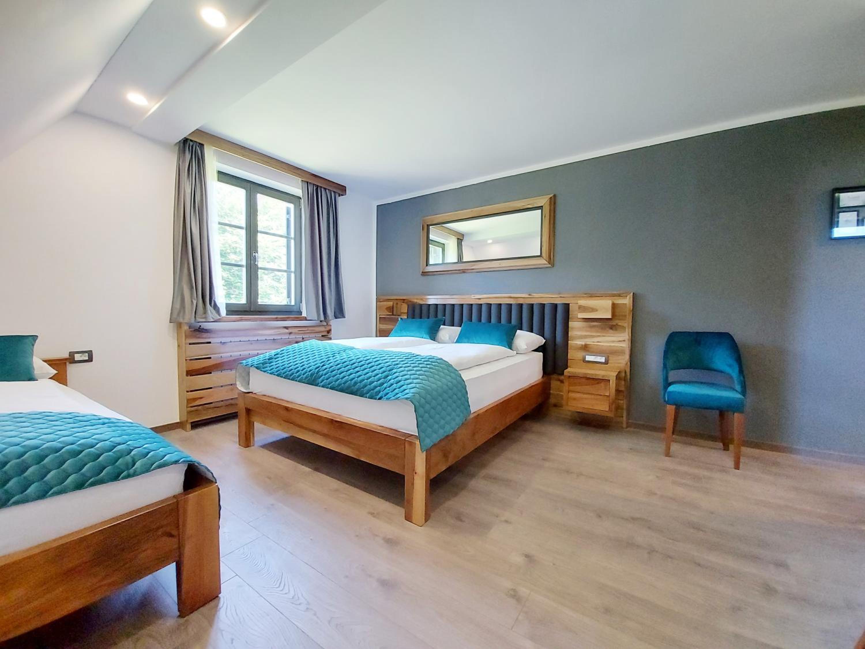Deluxe Triple Room - Photo 2