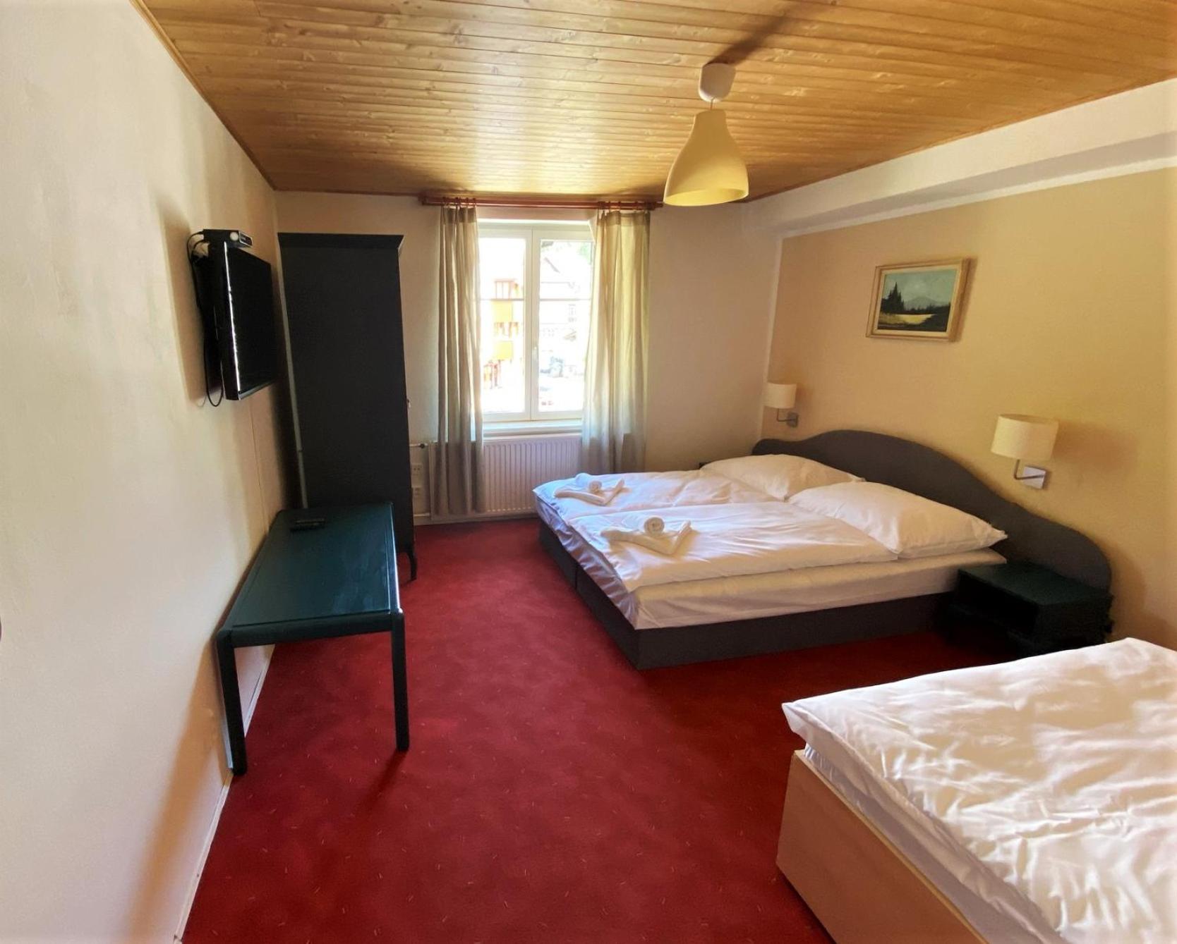 Standard Triple Room photo 2