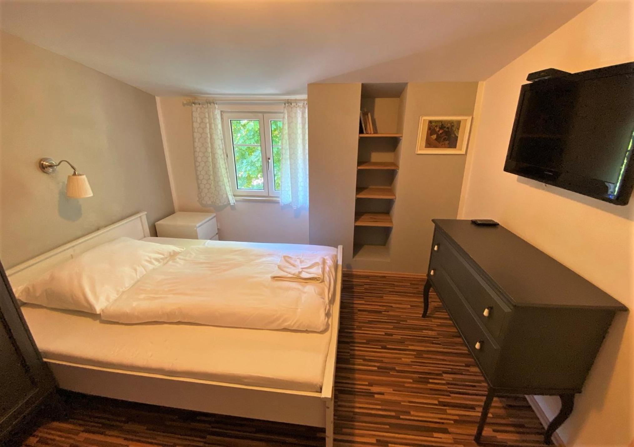 Small Double Room photo 3