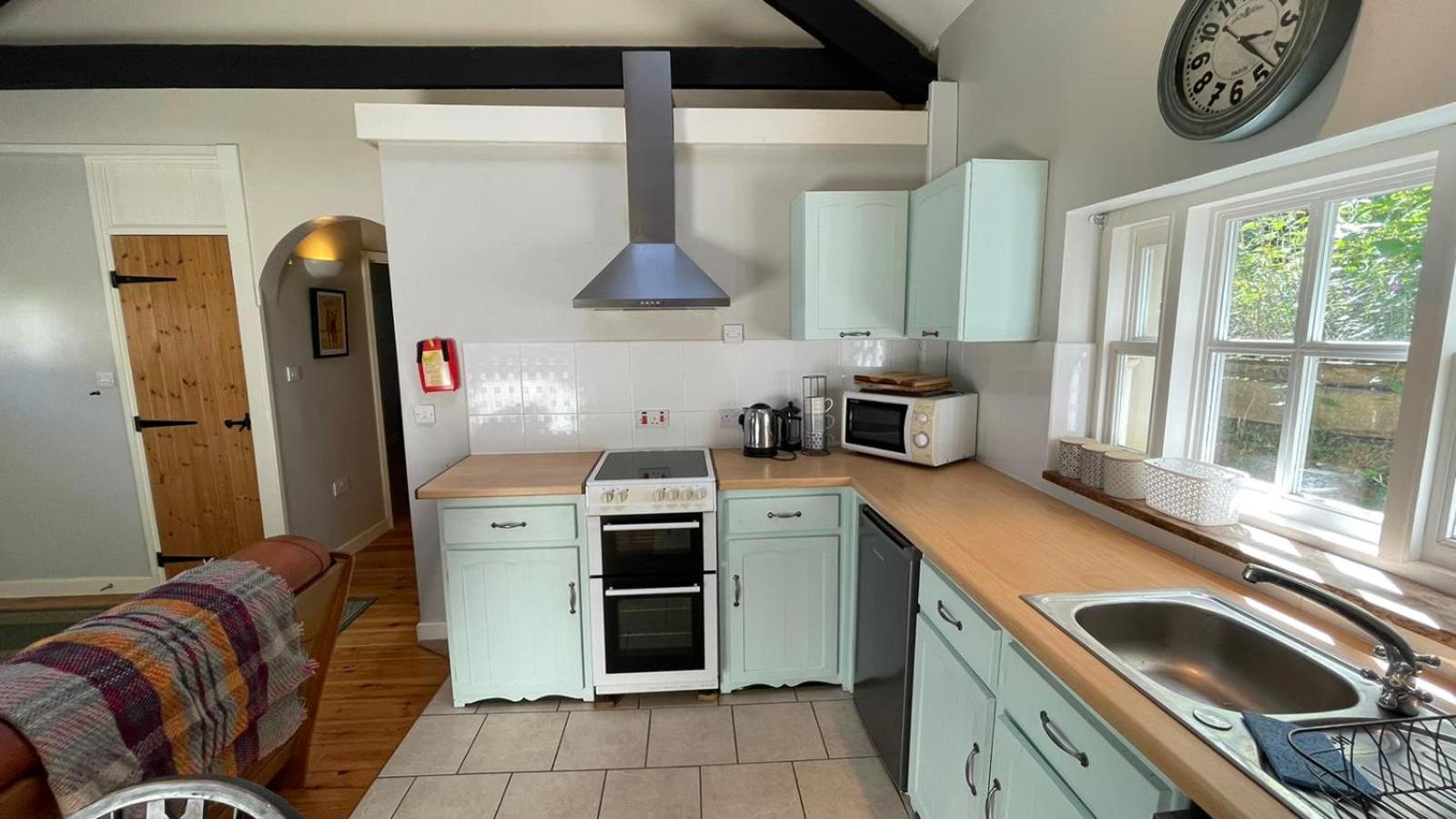 Two-Bedroom Cottage photo 3