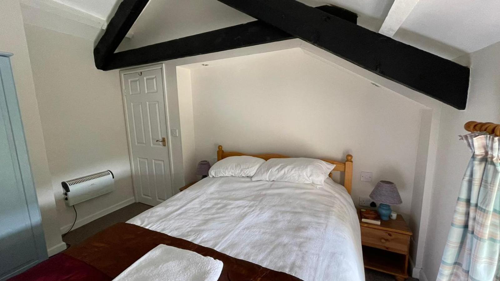 Two-Bedroom Cottage photo 2