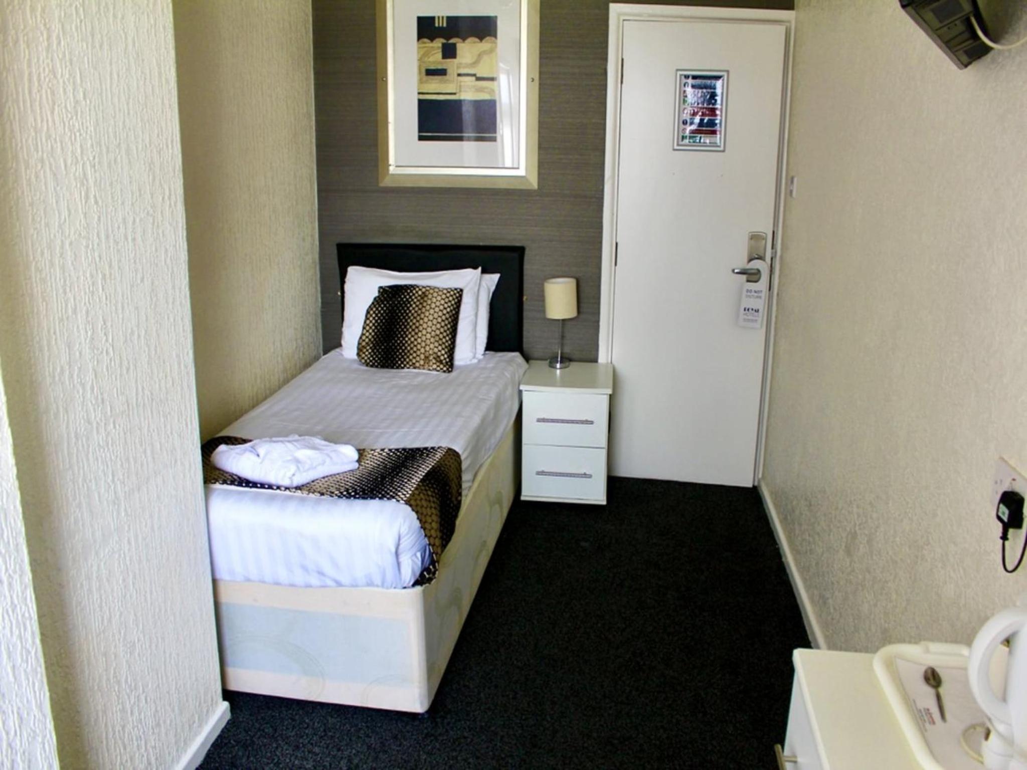 Single Room photo 1