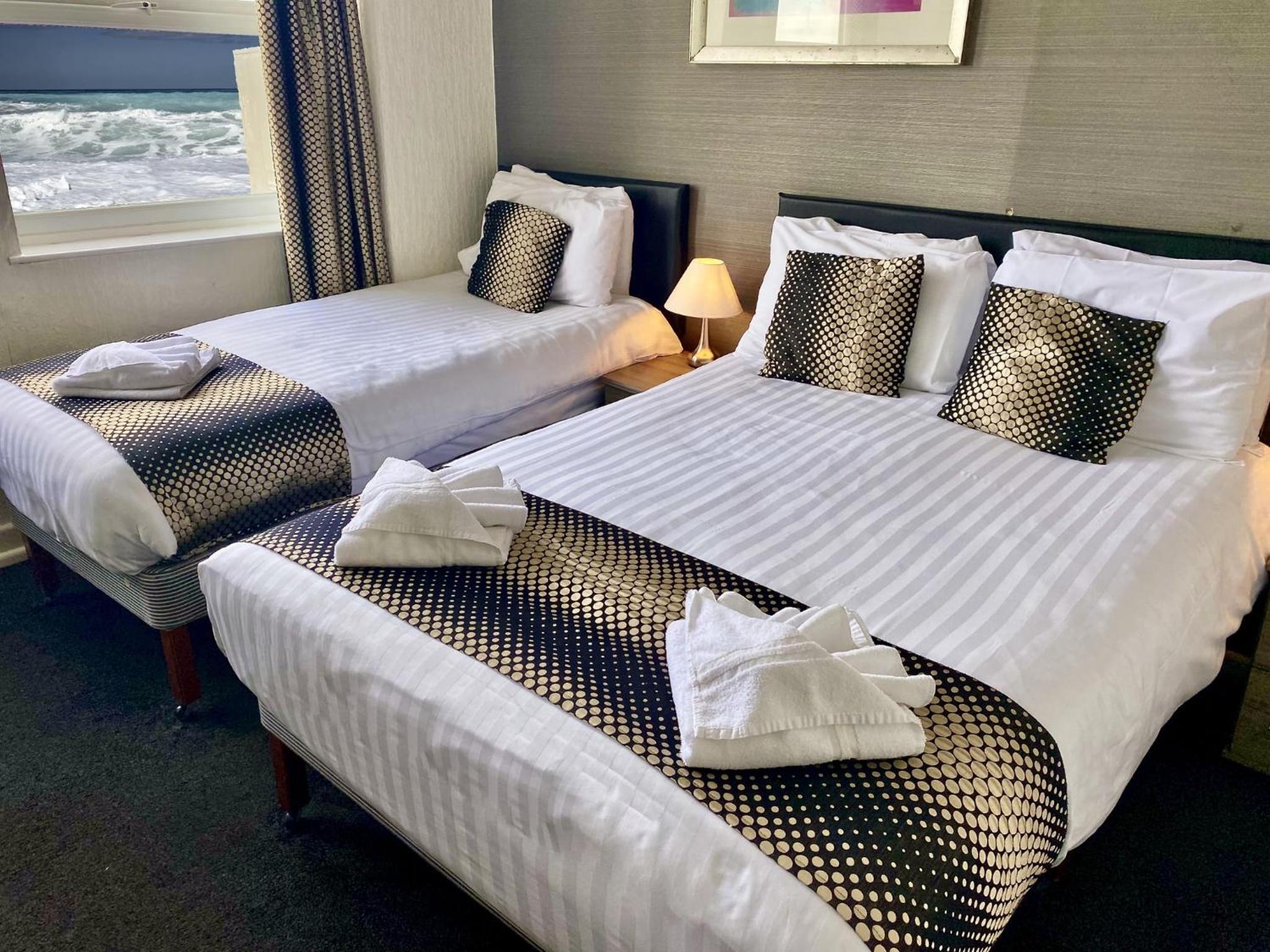 Family Room with Sea View photo 1