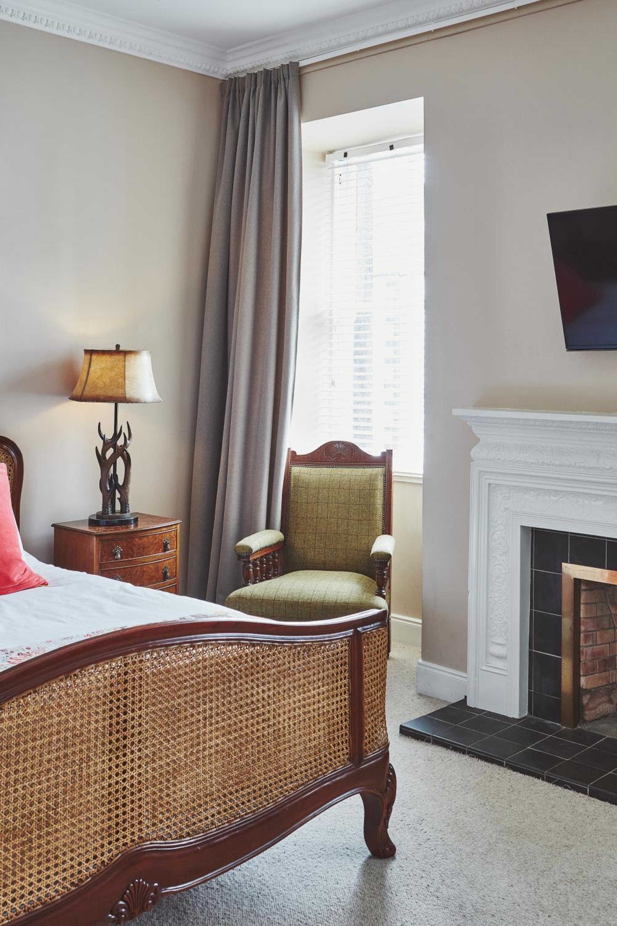 Superior King Room - Photo 2
