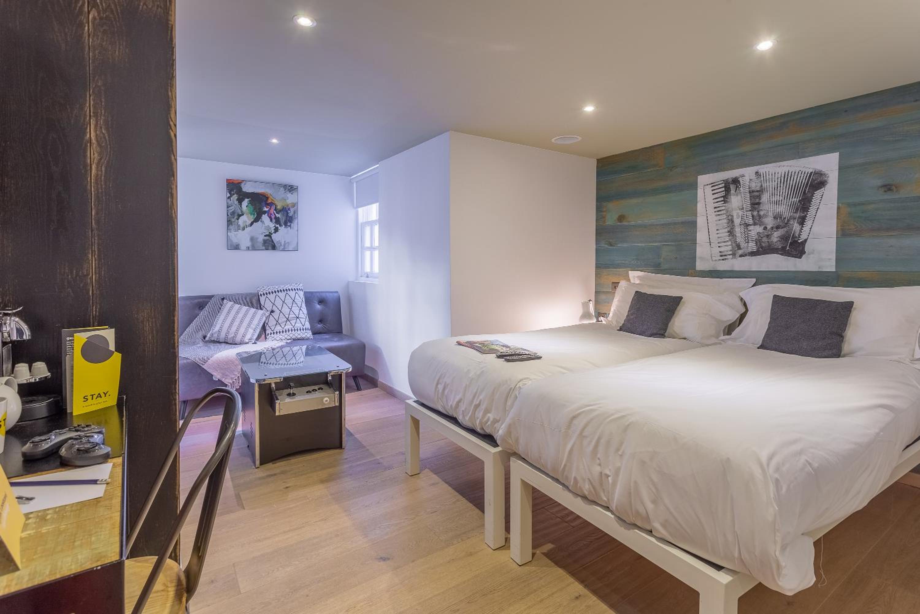 Large Executive Double or Twin Room - Photo 1
