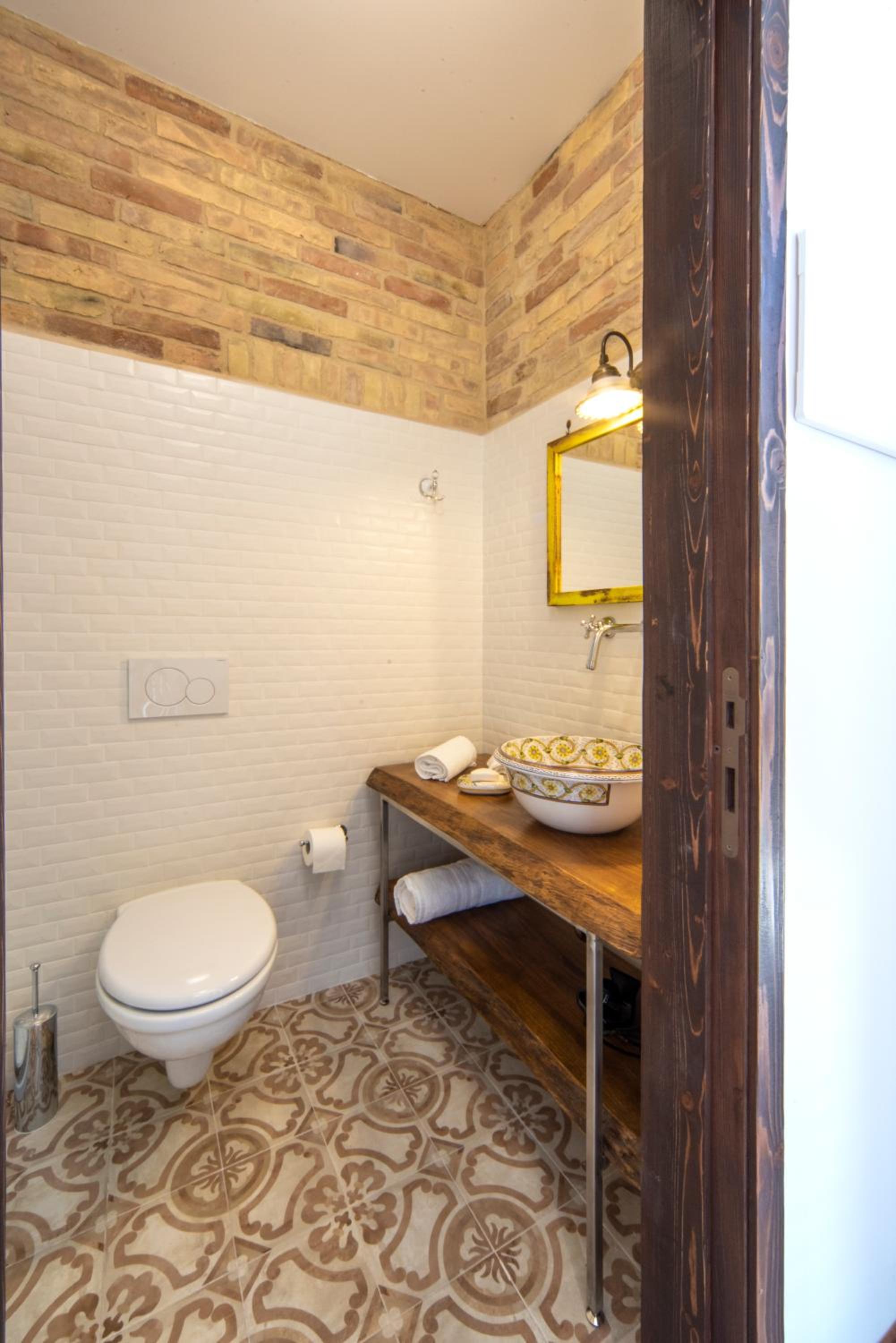 Deluxe Single Room photo 3