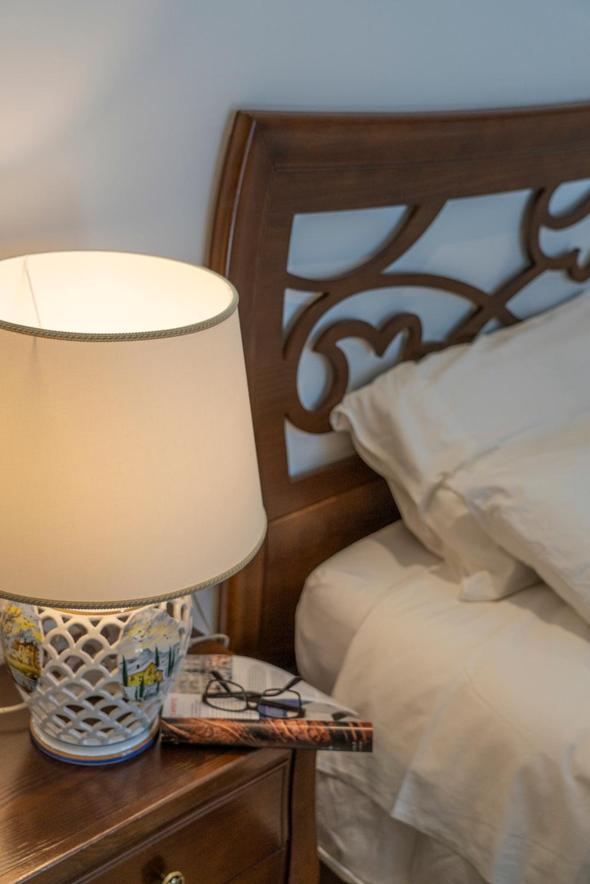 Deluxe King Room photo 2