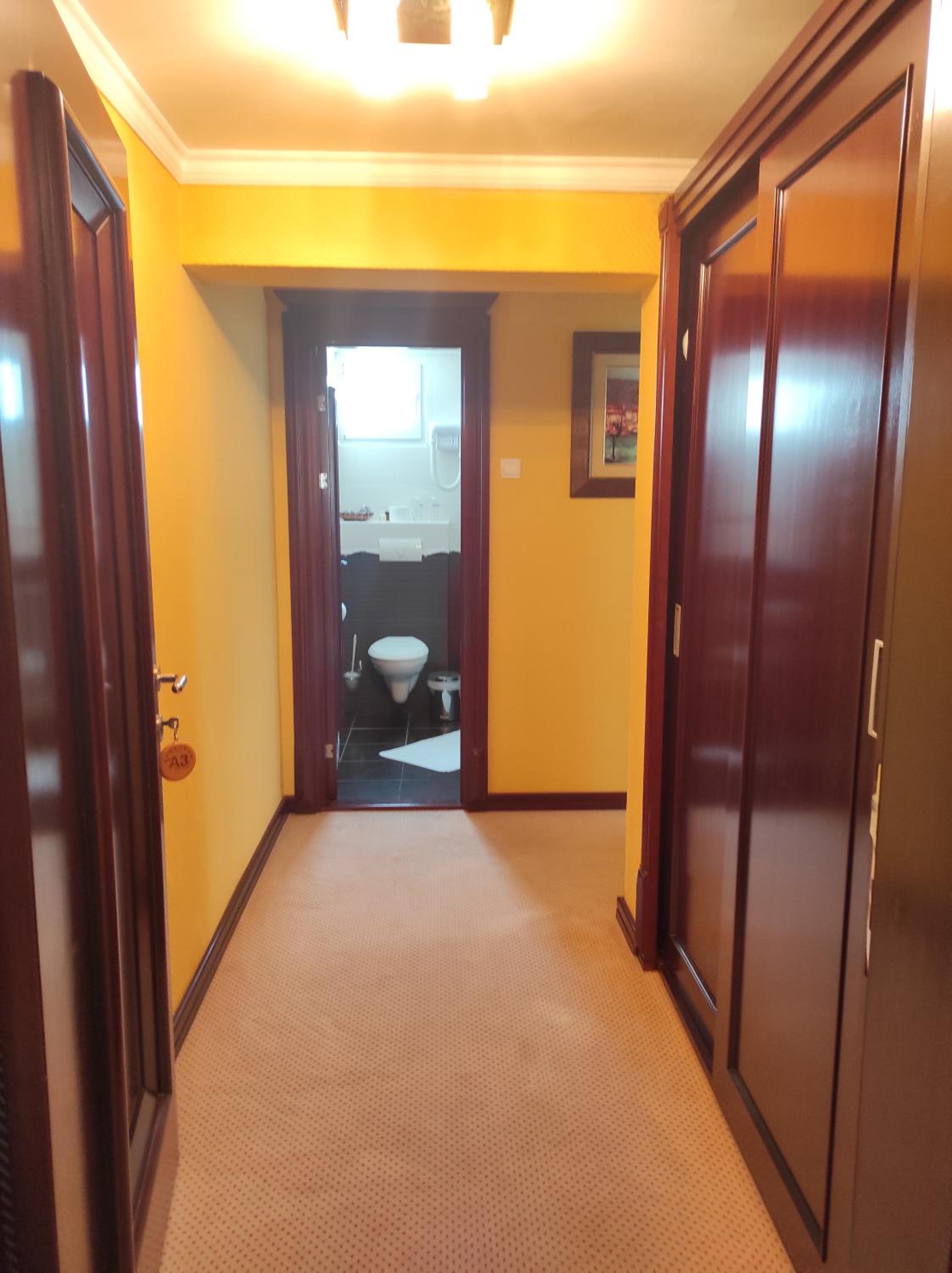 Queen Suite