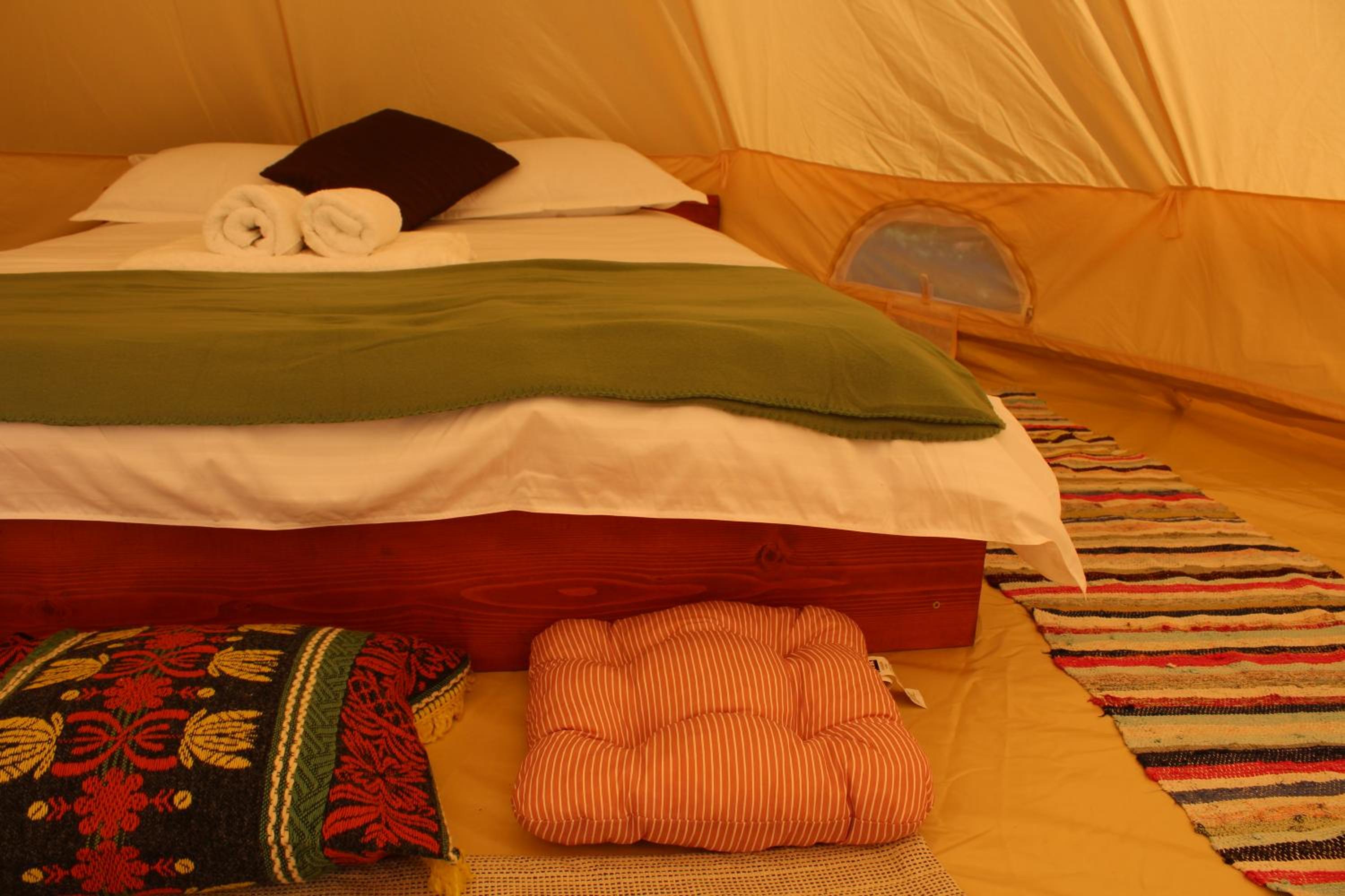 Tent - Photo 1