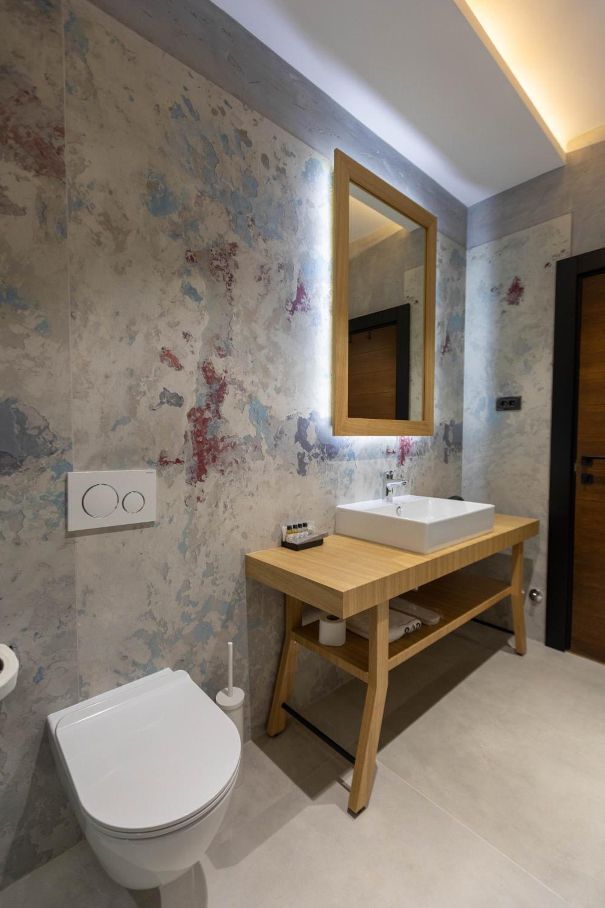 Deluxe Double Room photo 3