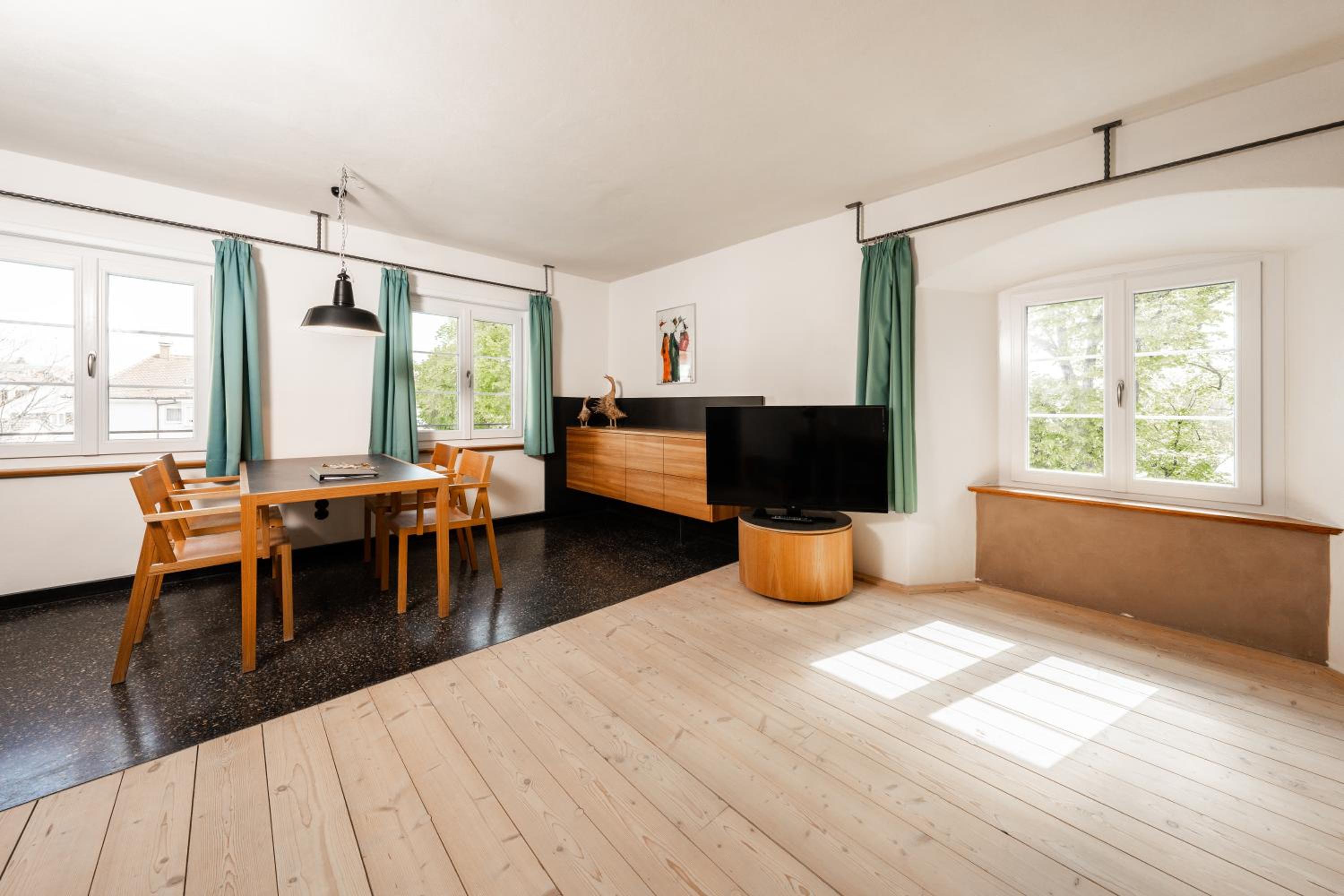 Montfort-Suite with Lake view - Photo 2