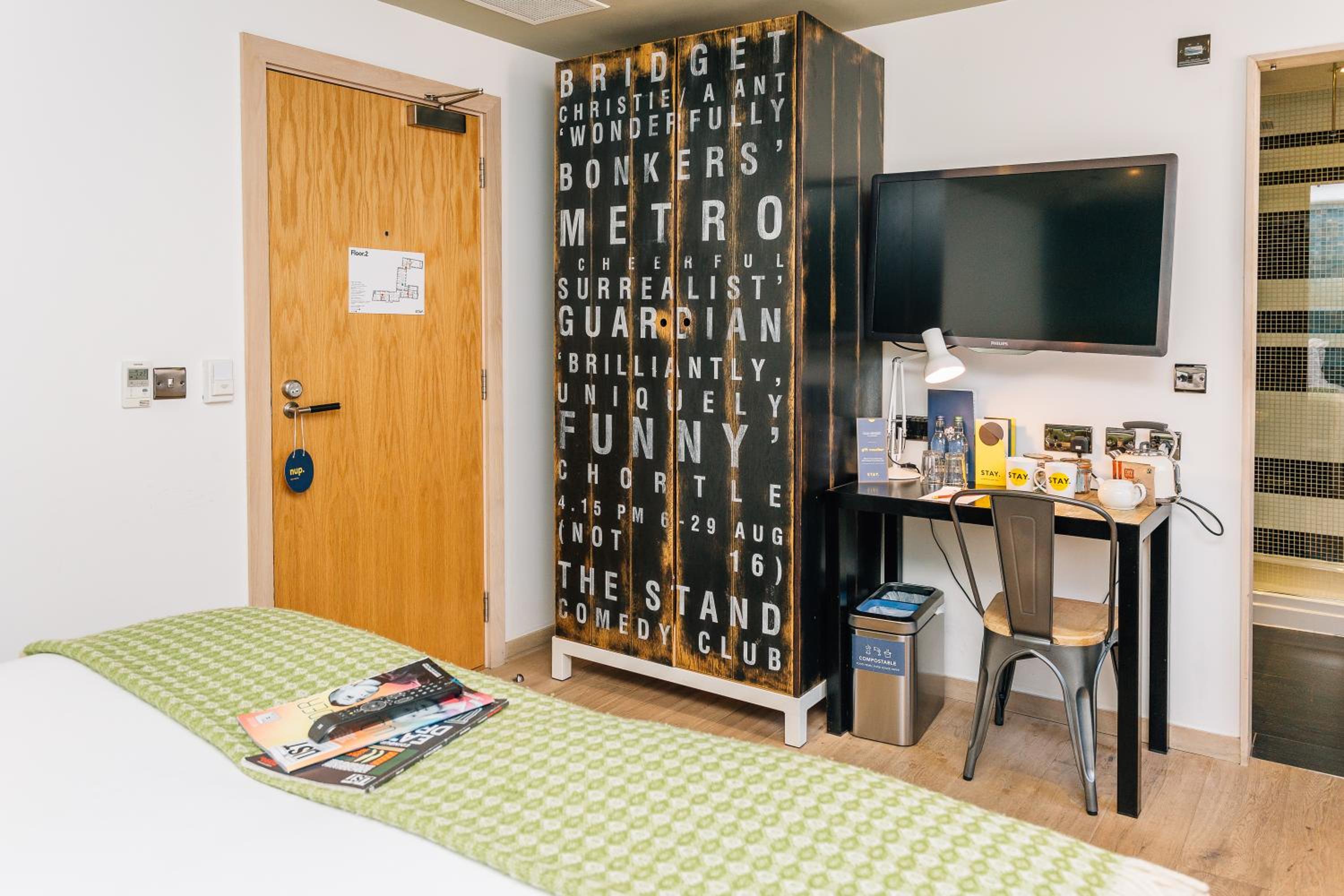 Medium Double or Twin Room - Photo 6