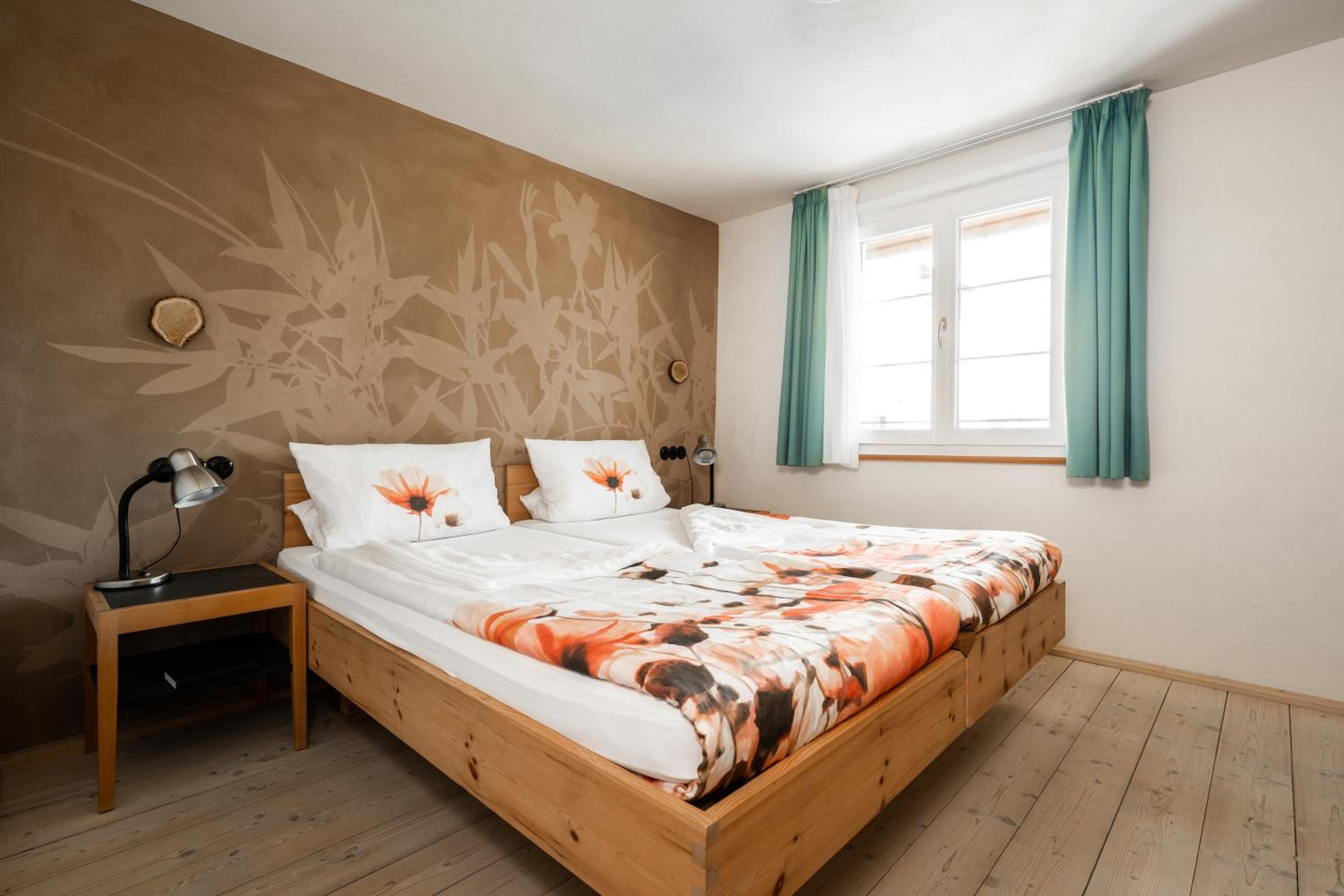 Montfort-Suite with Lake view - Photo 5
