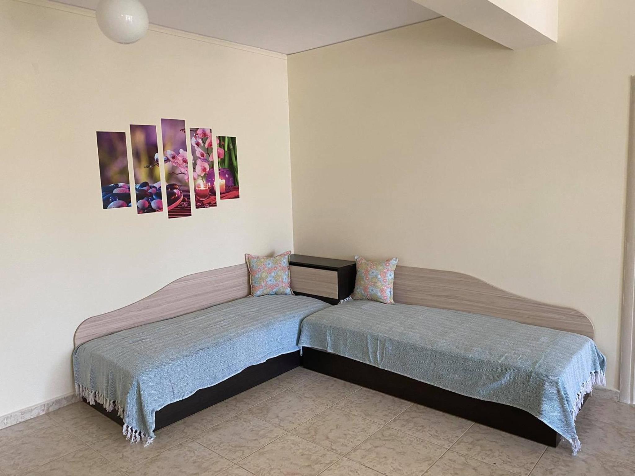 Three-Bedroom Apartment photo 2