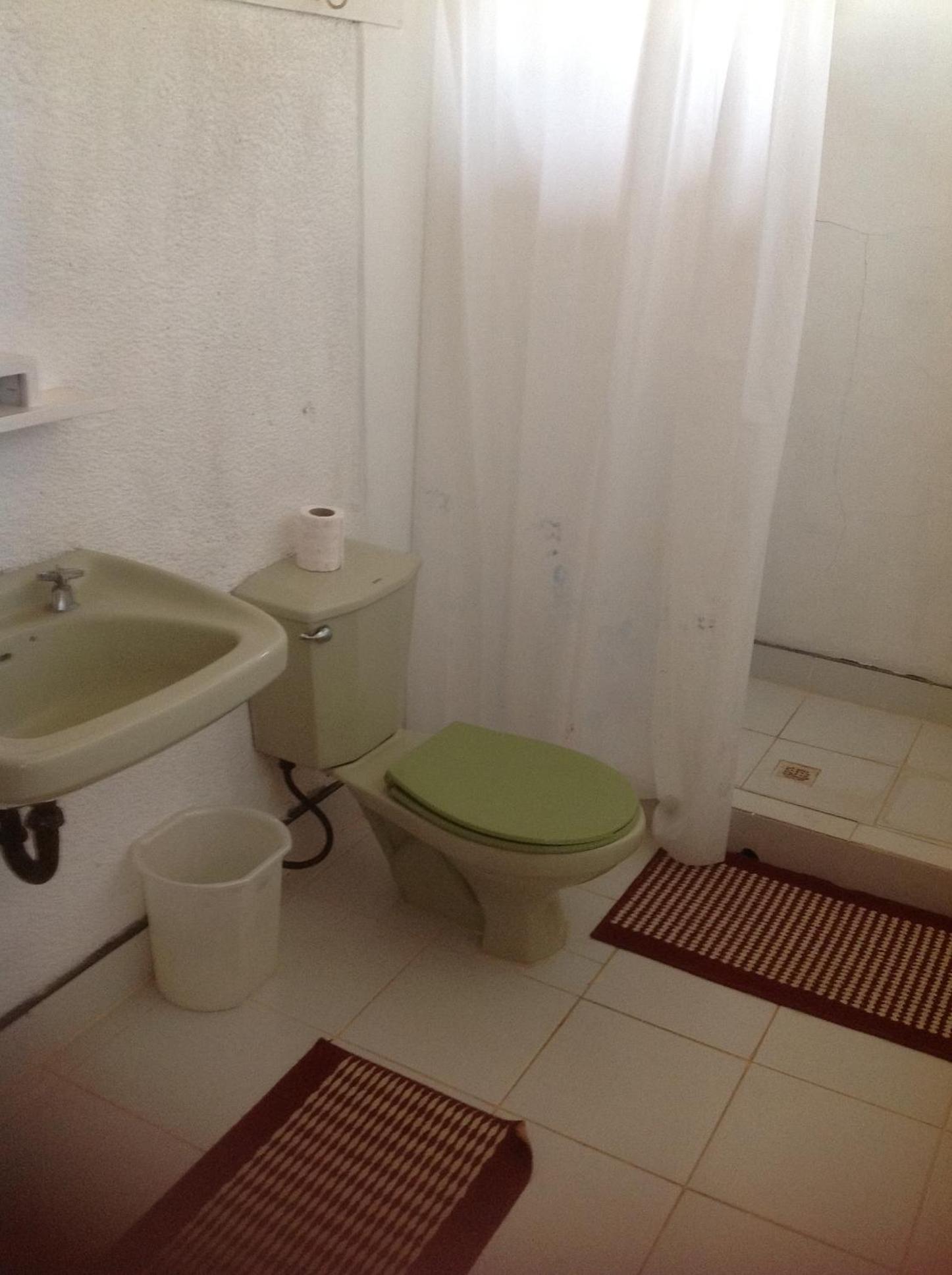 Native Island Cottage - Fan Room with Free Round Trip Boat Transfers from Lualhati Park - Photo 30