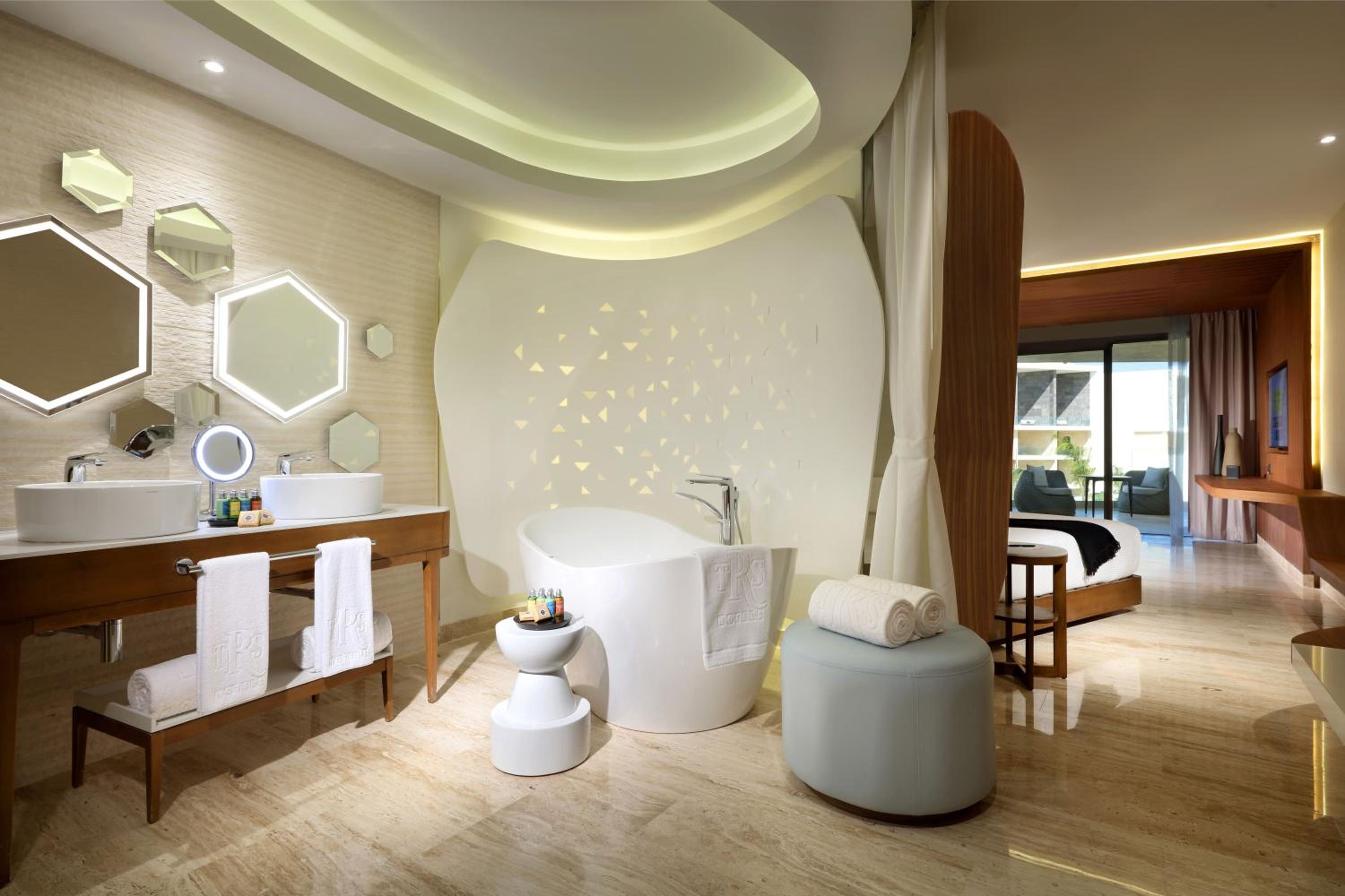Junior Suite Garden View