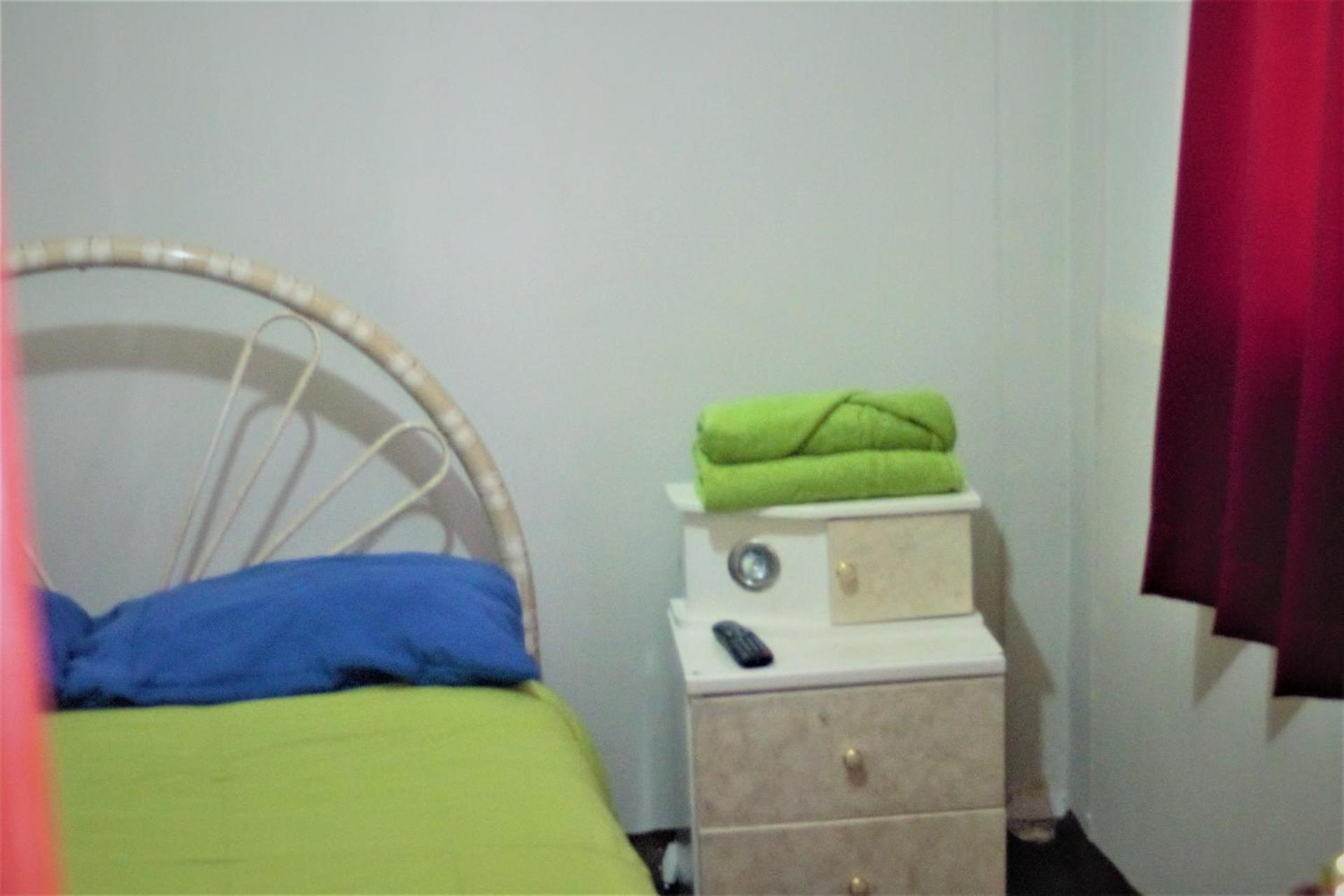 Single Room with Private Bathroom photo 1