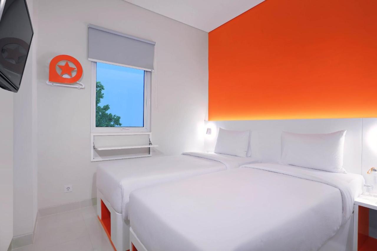 Superior Twin Room with City View - Photo 1