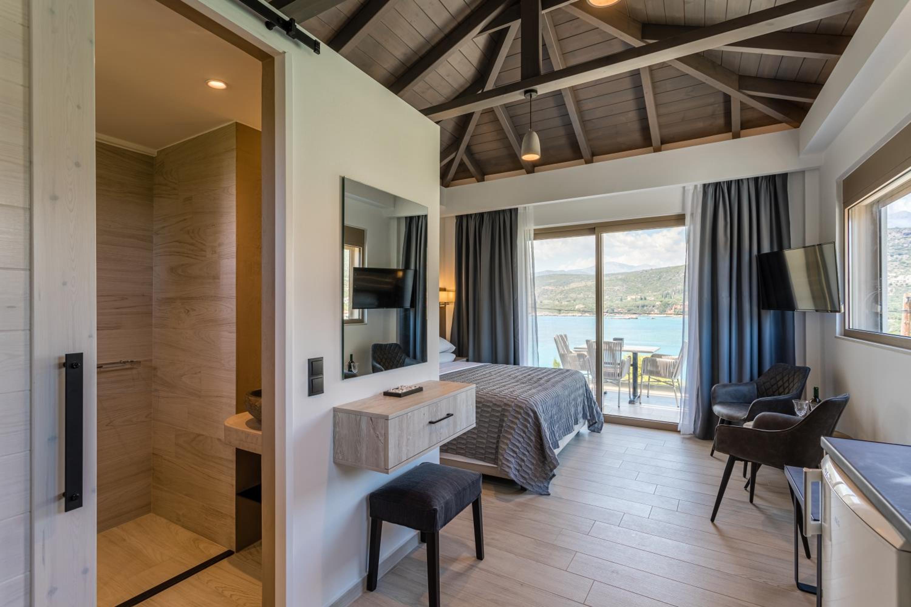 Superior Room with Sea View