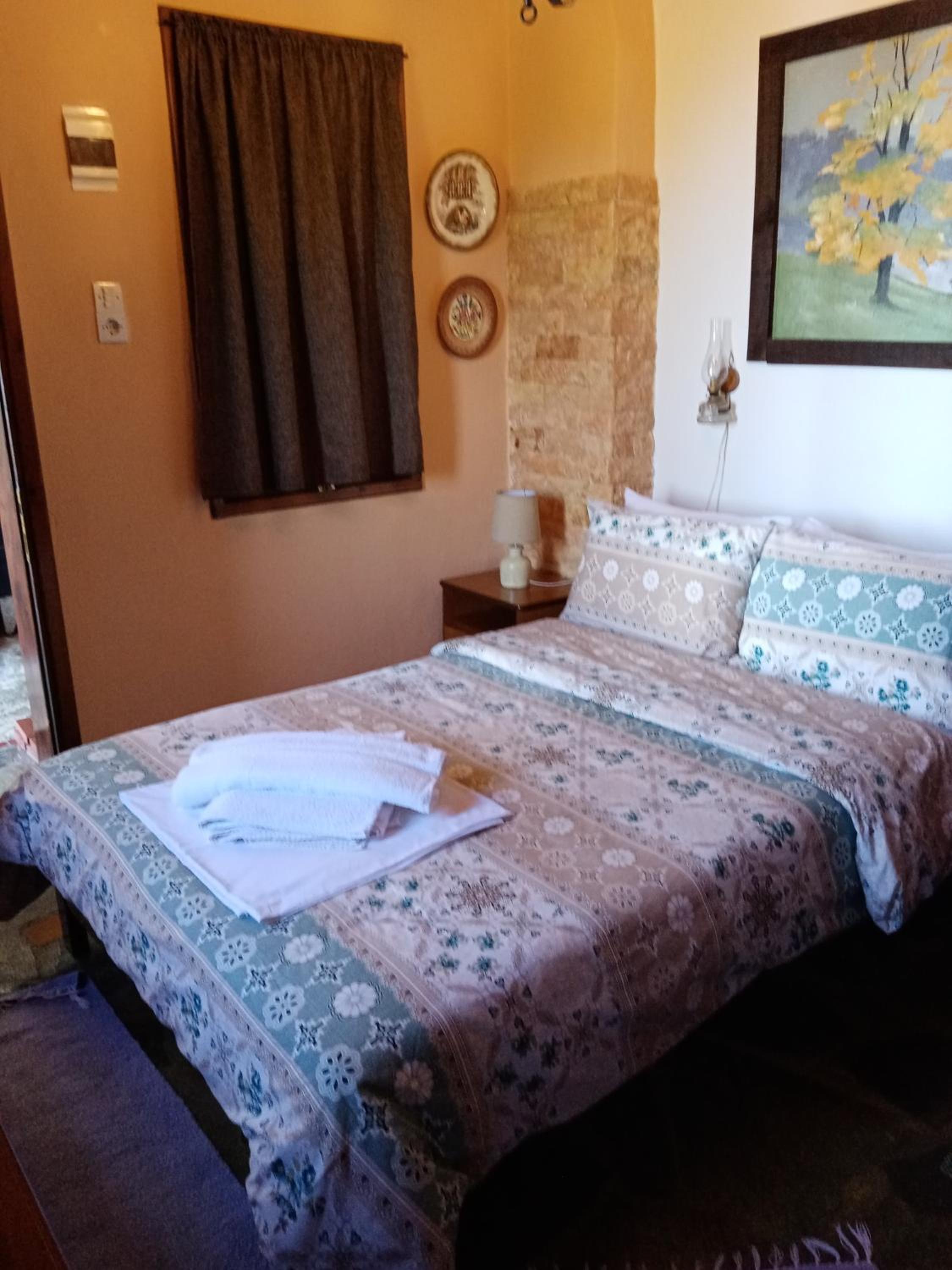 Small Double Room - Photo 10