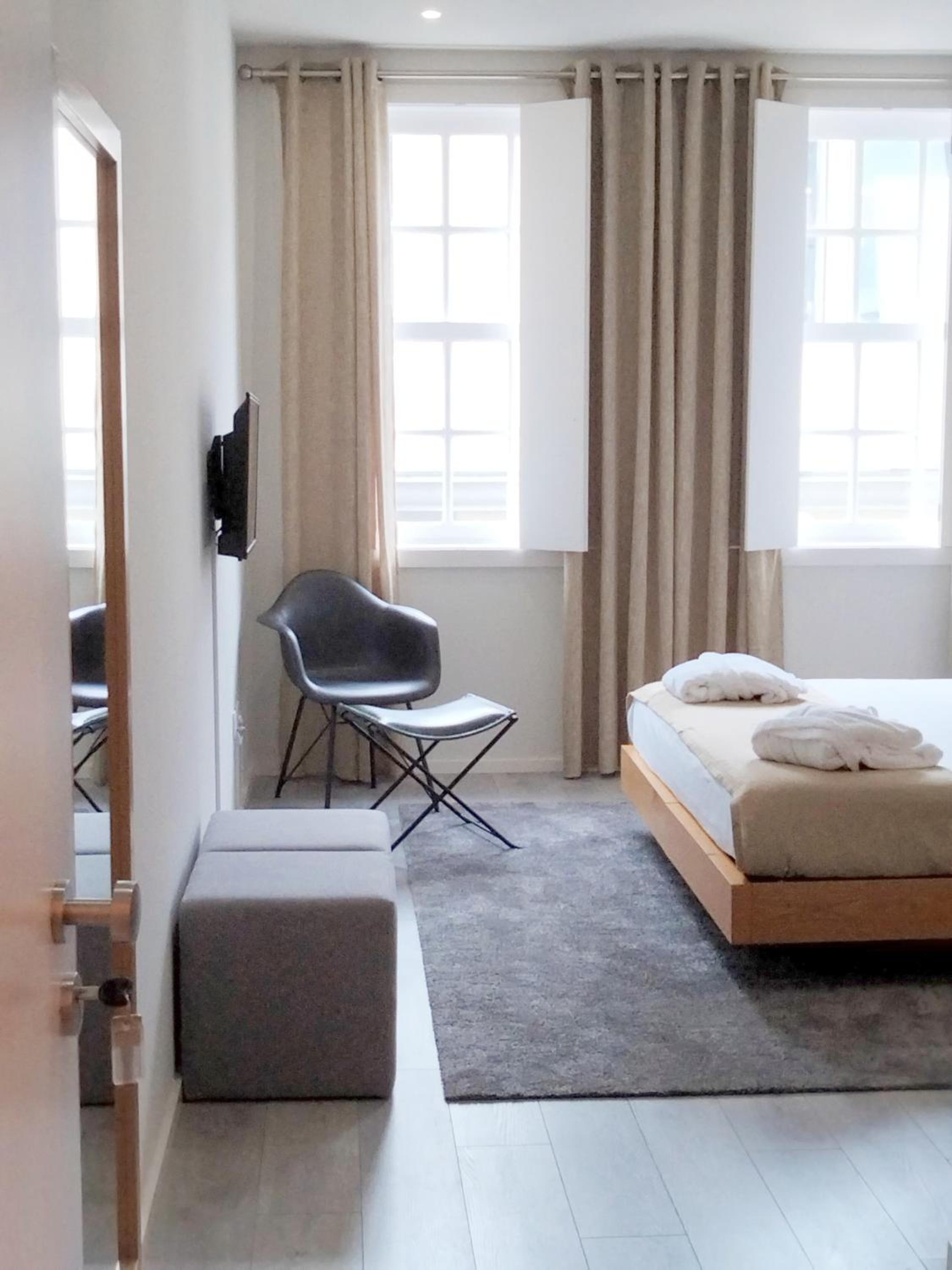 Standard Double Room photo 3