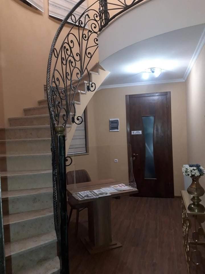 Family Room photo 1