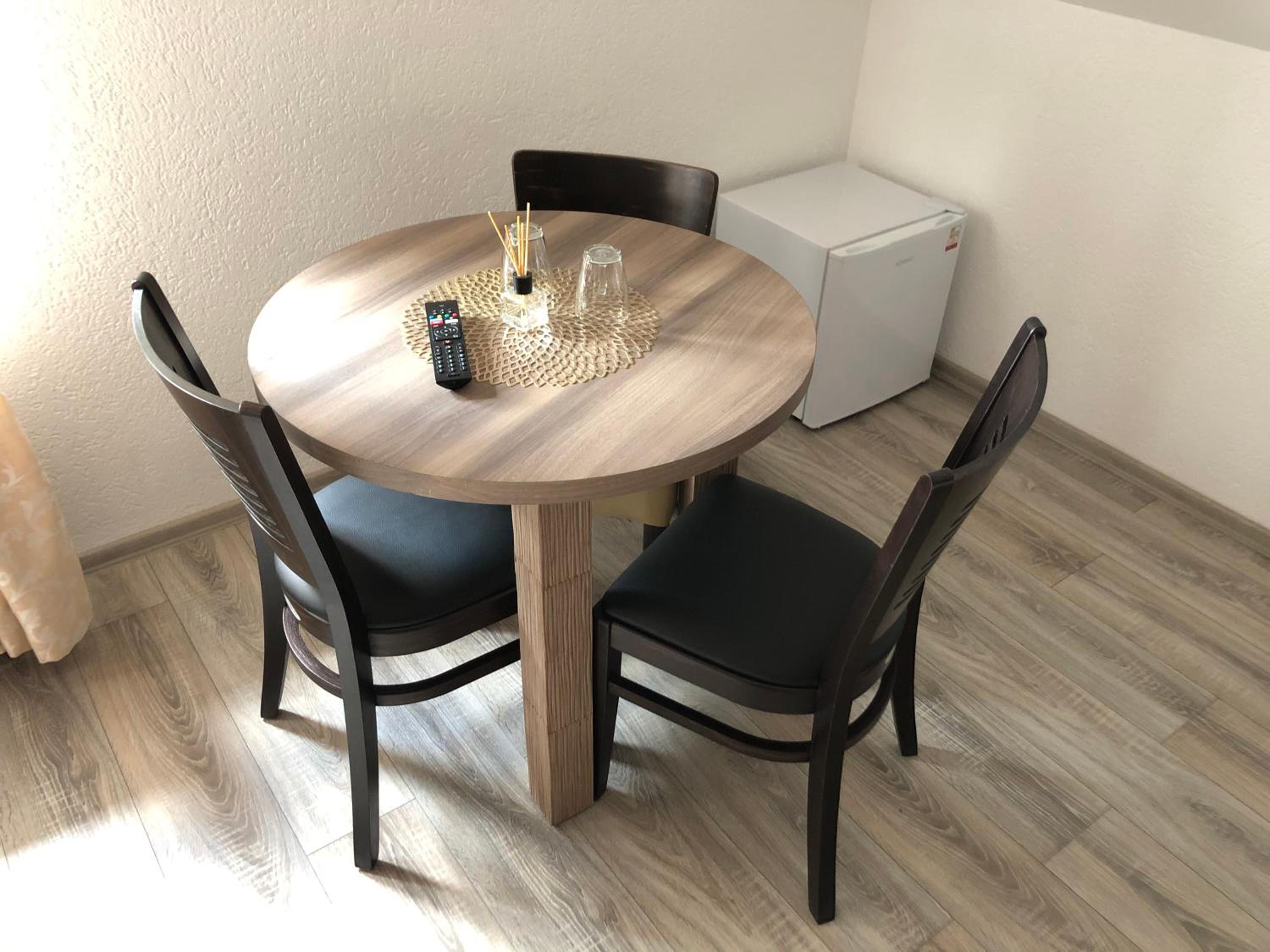 Basic Triple Room with Shared Bathroom