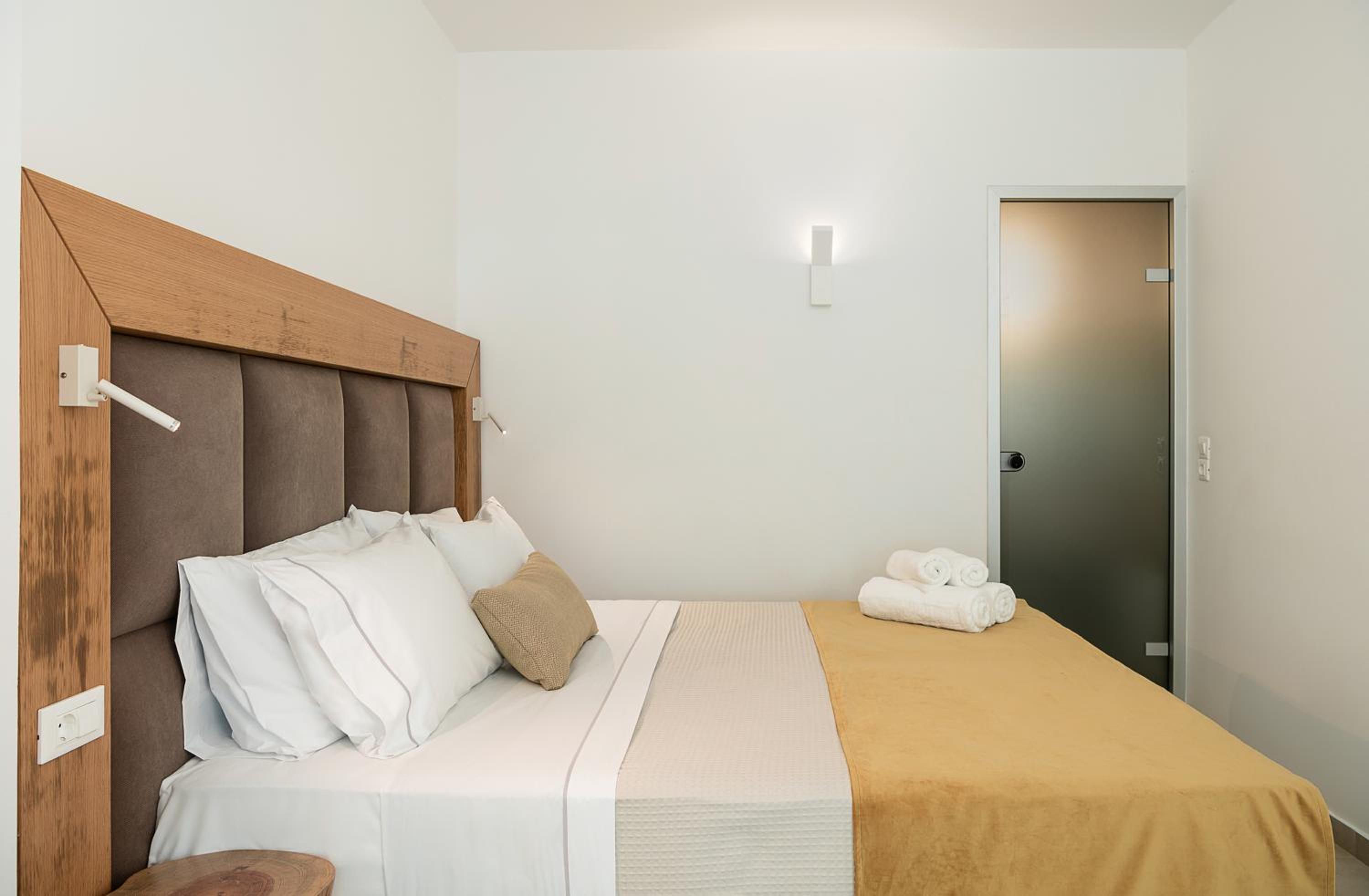 Small Double Or Twin Room