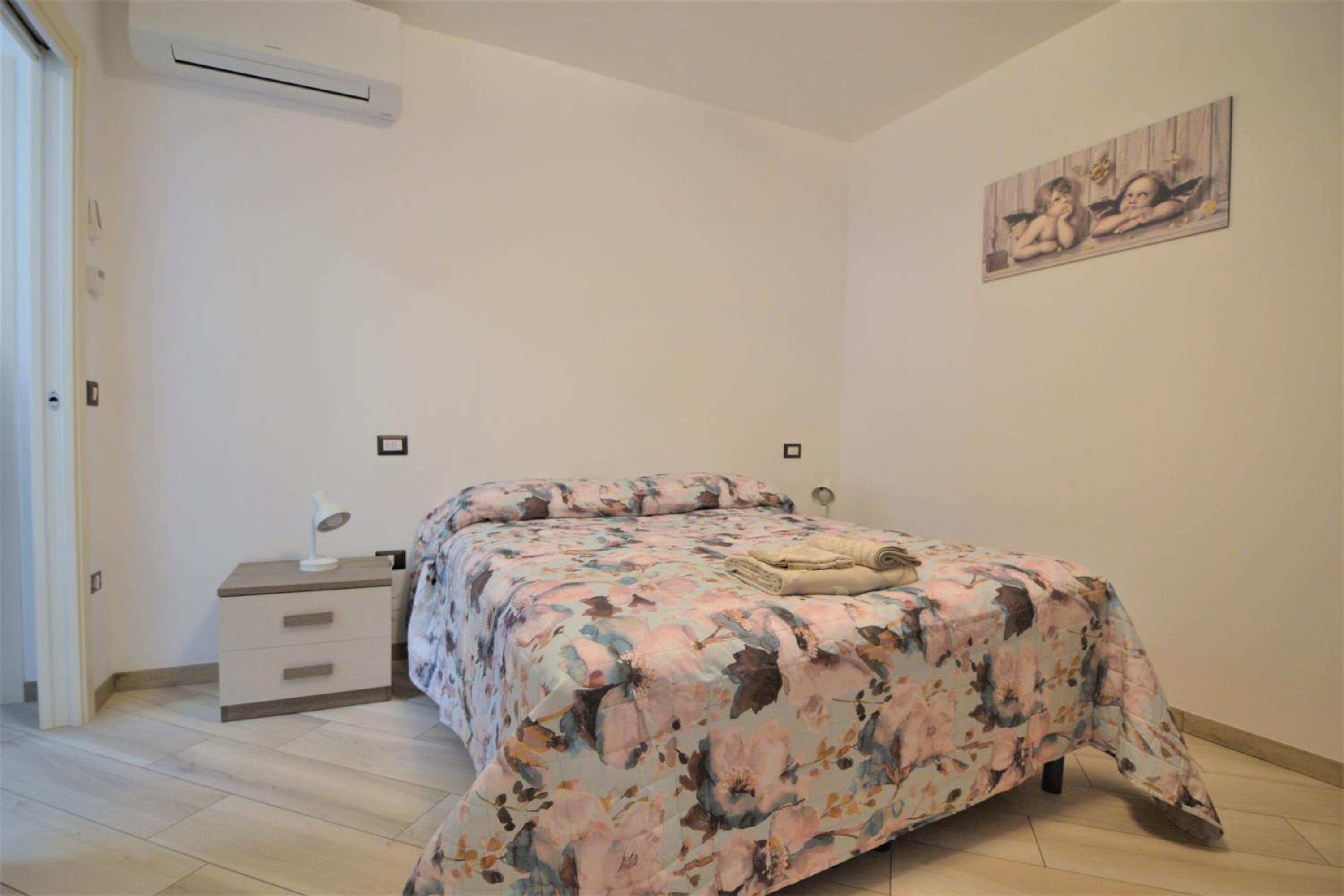 Double or Twin Room with Private External Bathroom