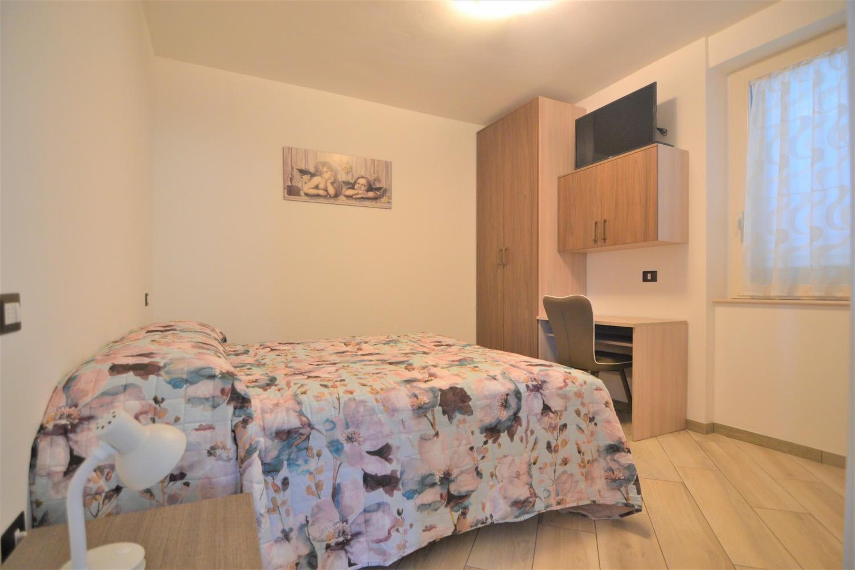 Double or Twin Room with Private External Bathroom photo 3