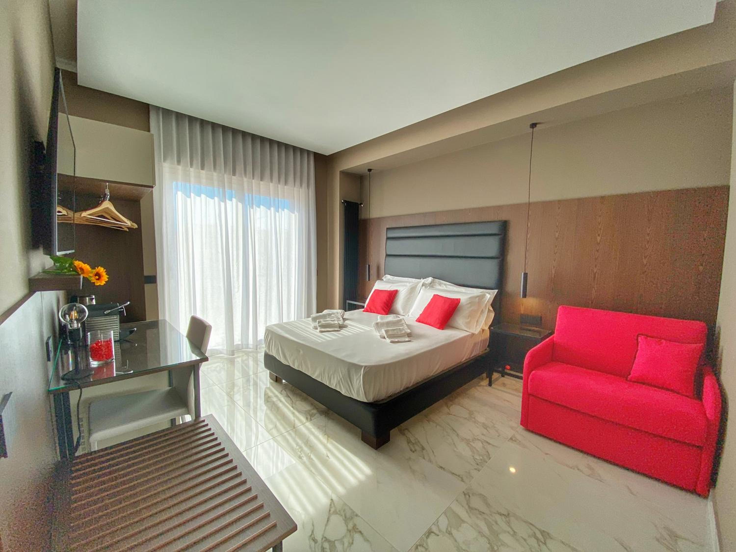 Deluxe Double Room with Balcony