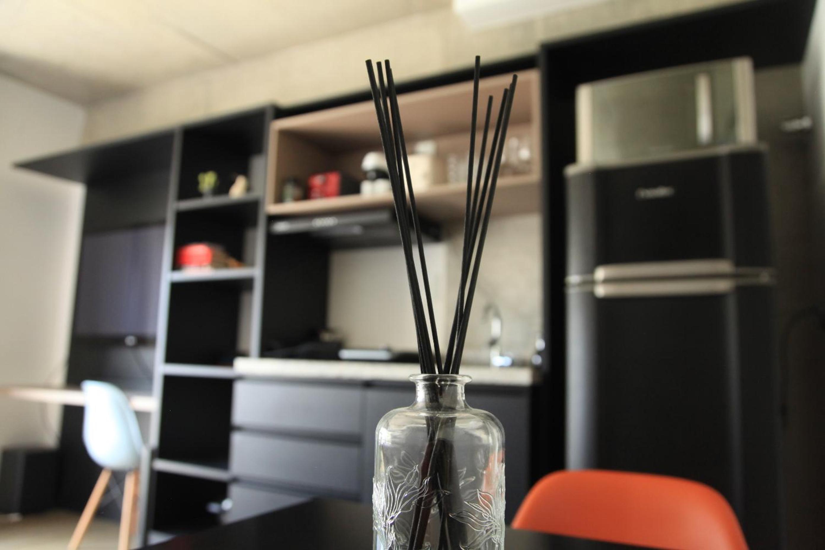 Studio Apartment - Photo 23