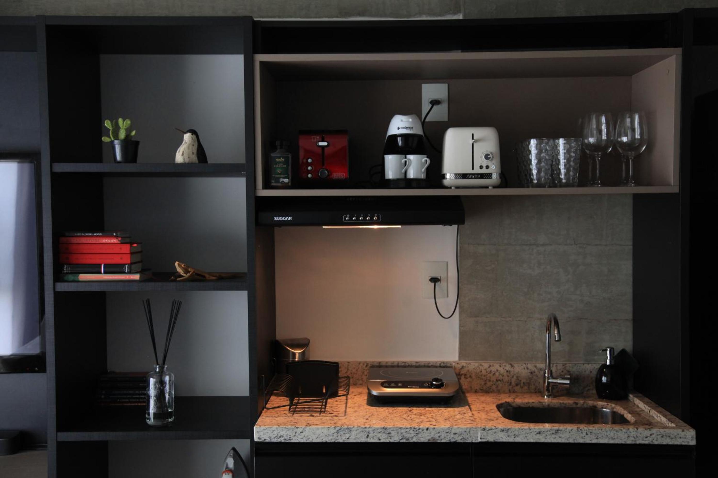 Studio Apartment - Photo 32