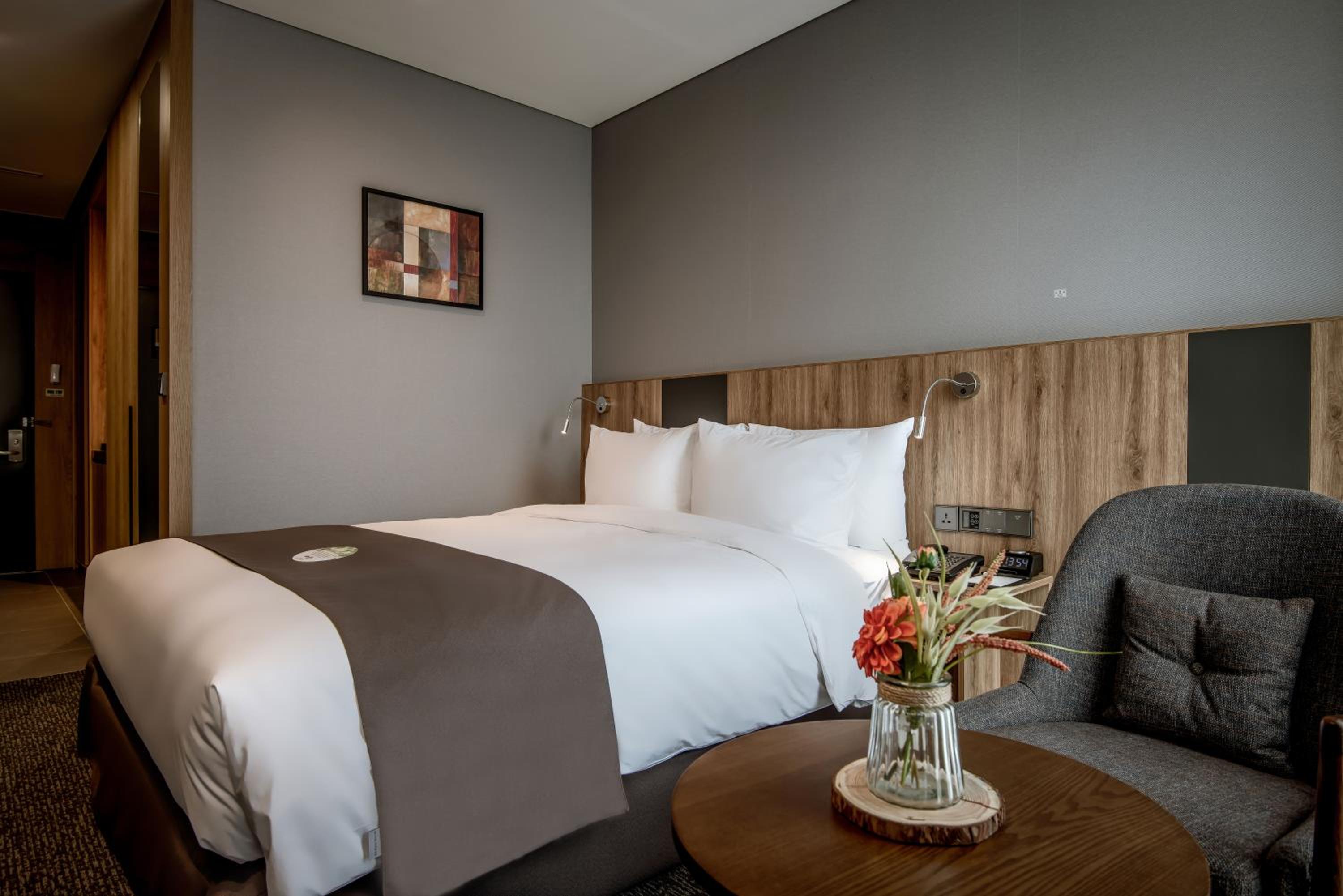 Standard Double Room - Photo 4