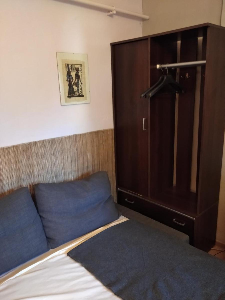 Double Room - Photo 5